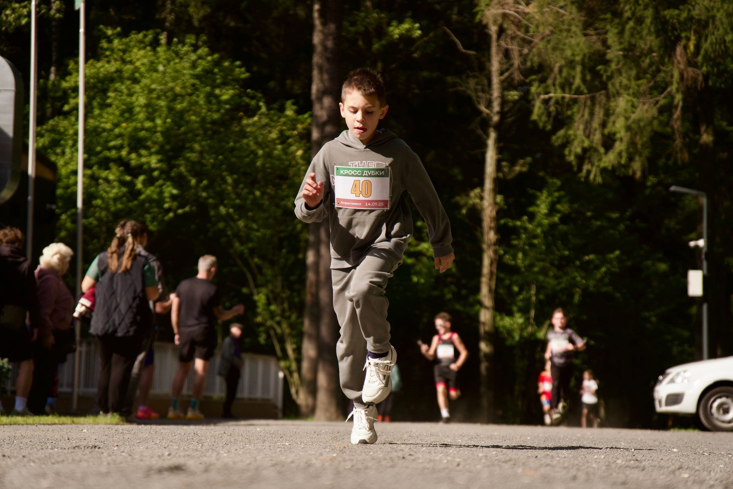 Забег в парке «Дубки». Кафе «БЕЛКА НАШЕПТАЛА». Ну оооочень концептуальное кафе