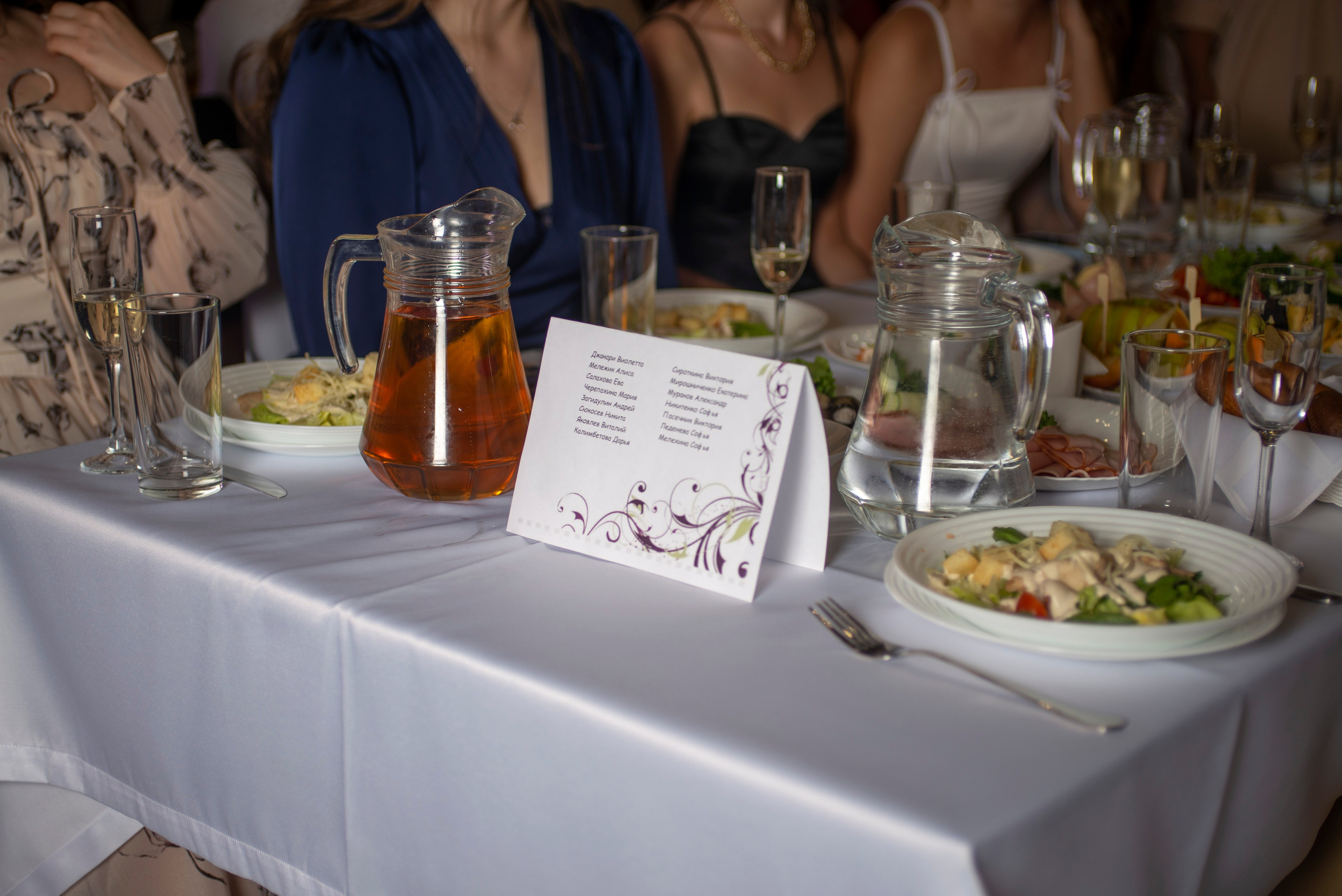 Репортажная фотосъемка выпускного дня. Выпускные альбомы Екатеринбург