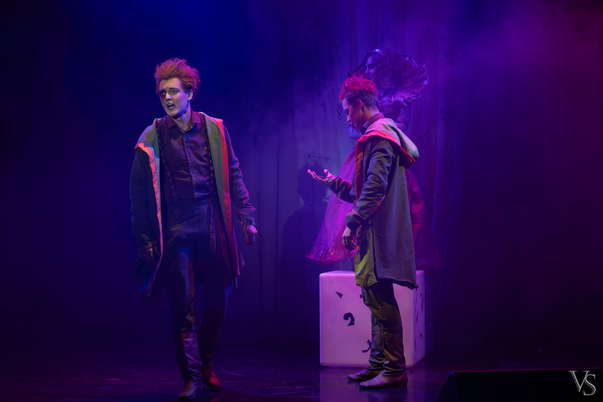 Книга стихий 25.01. Фотограф Виктор Степанов