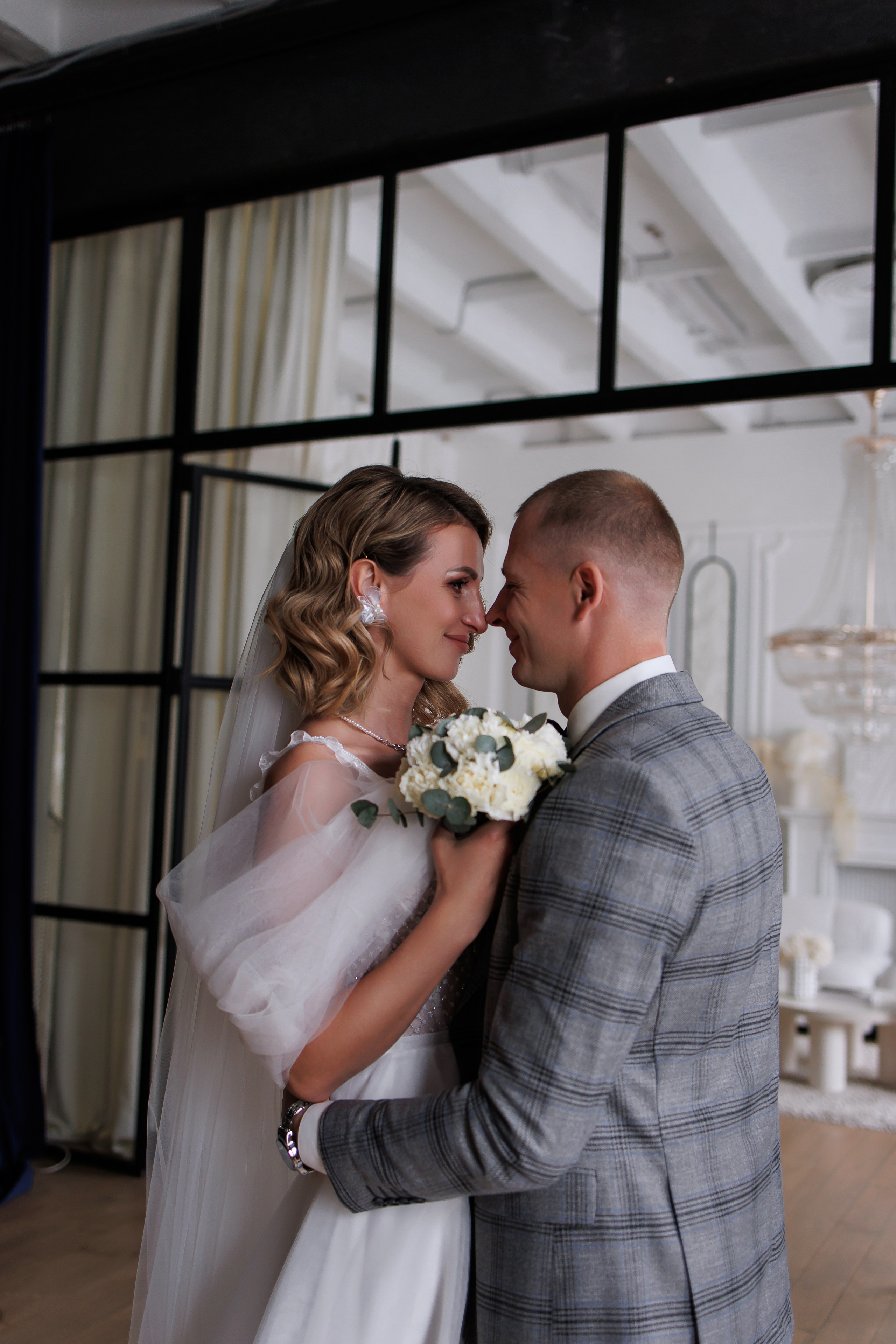 Яков и Валерия. Свадебный фотограф в Омске Яна Савина