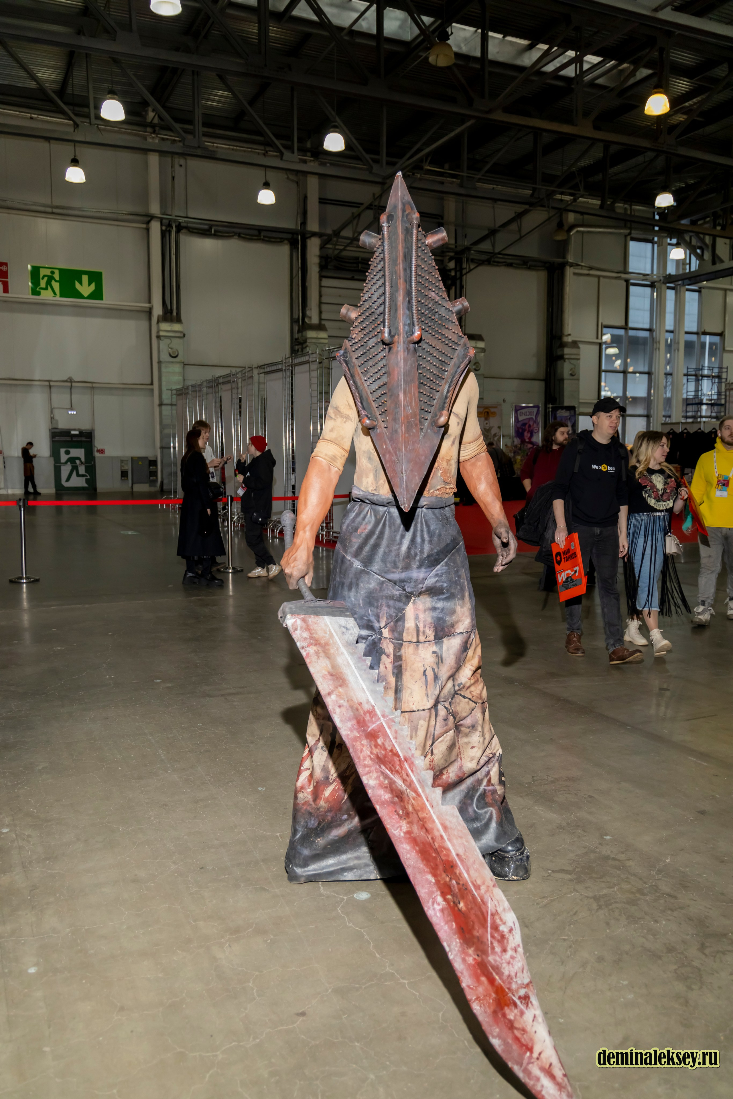 Рэд экспо 2024. Репортажный, семейный и студийный фотограф в Москве Демин Алексей