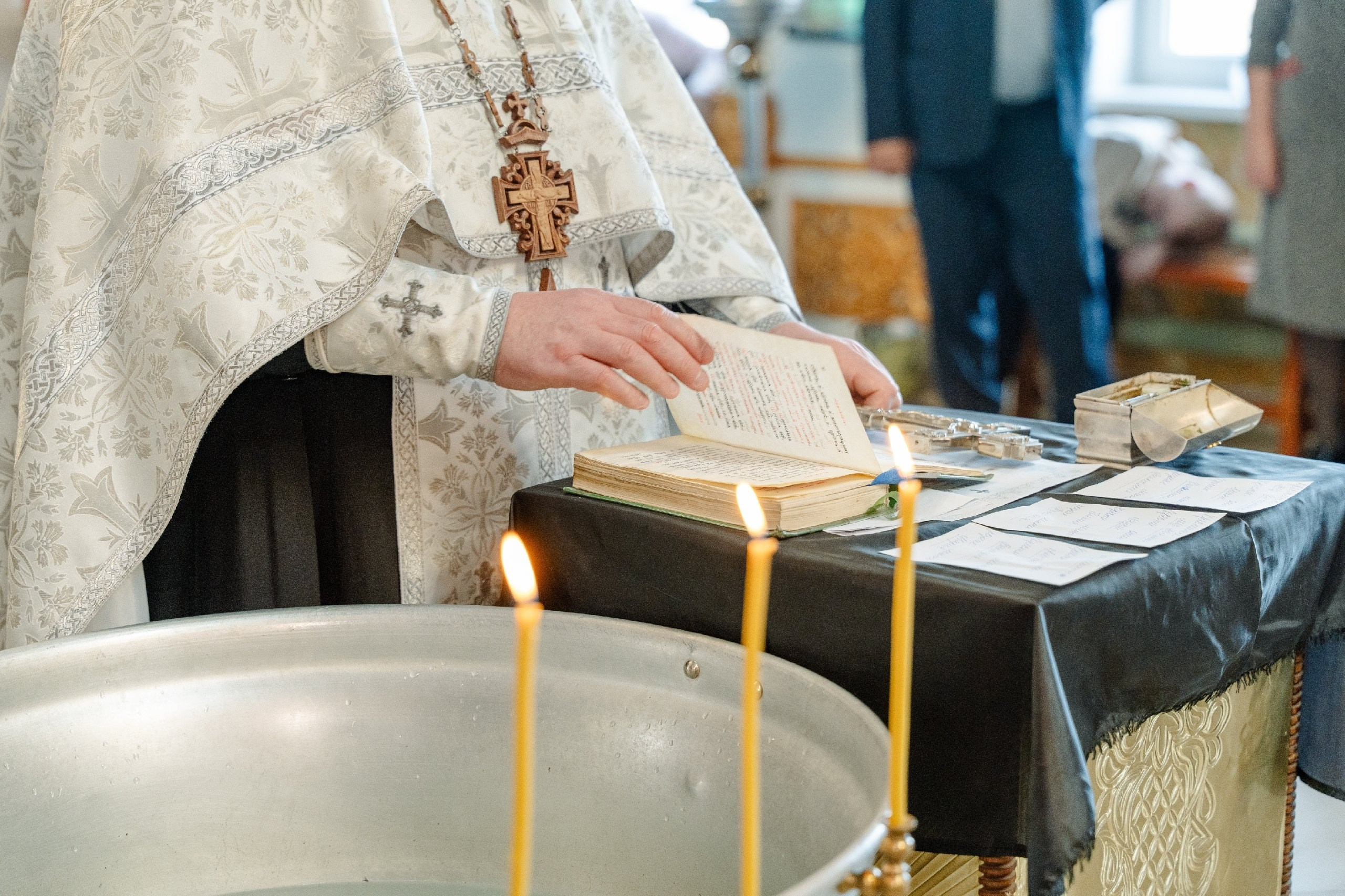 Крестины. Профессиональная съёмка и монтаж фото&видео в Курске и области