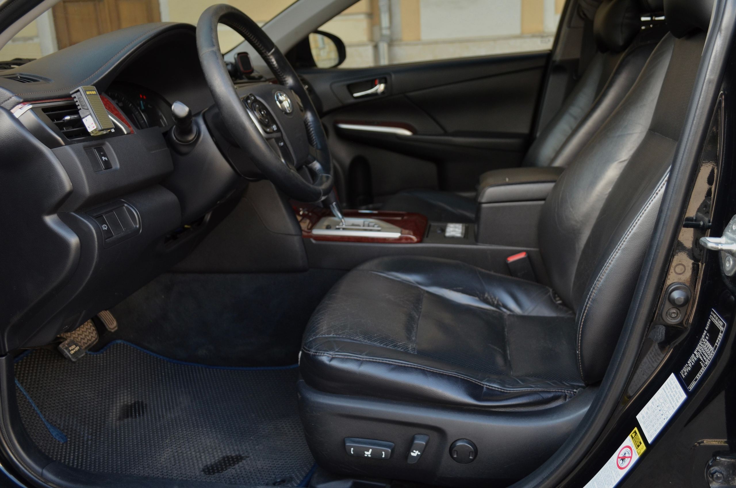 АВТО НА ПРОДАЖУ. Разноплановый фотограф из Москвы/Твери