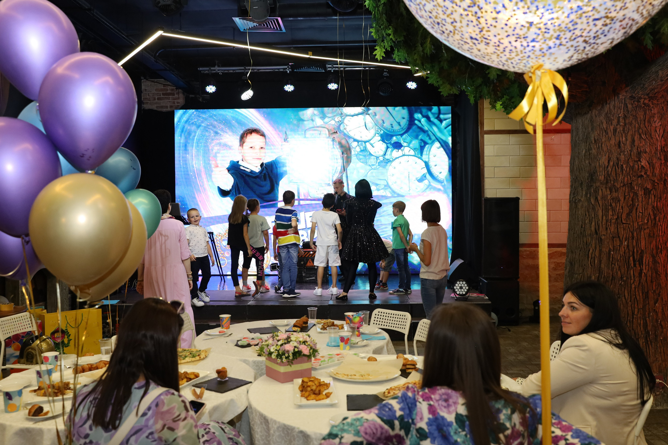 ДЕНЬ РОЖДЕНИЯ АЛЕКСАНДРА. Фотограф мероприятий Ирина Каширина