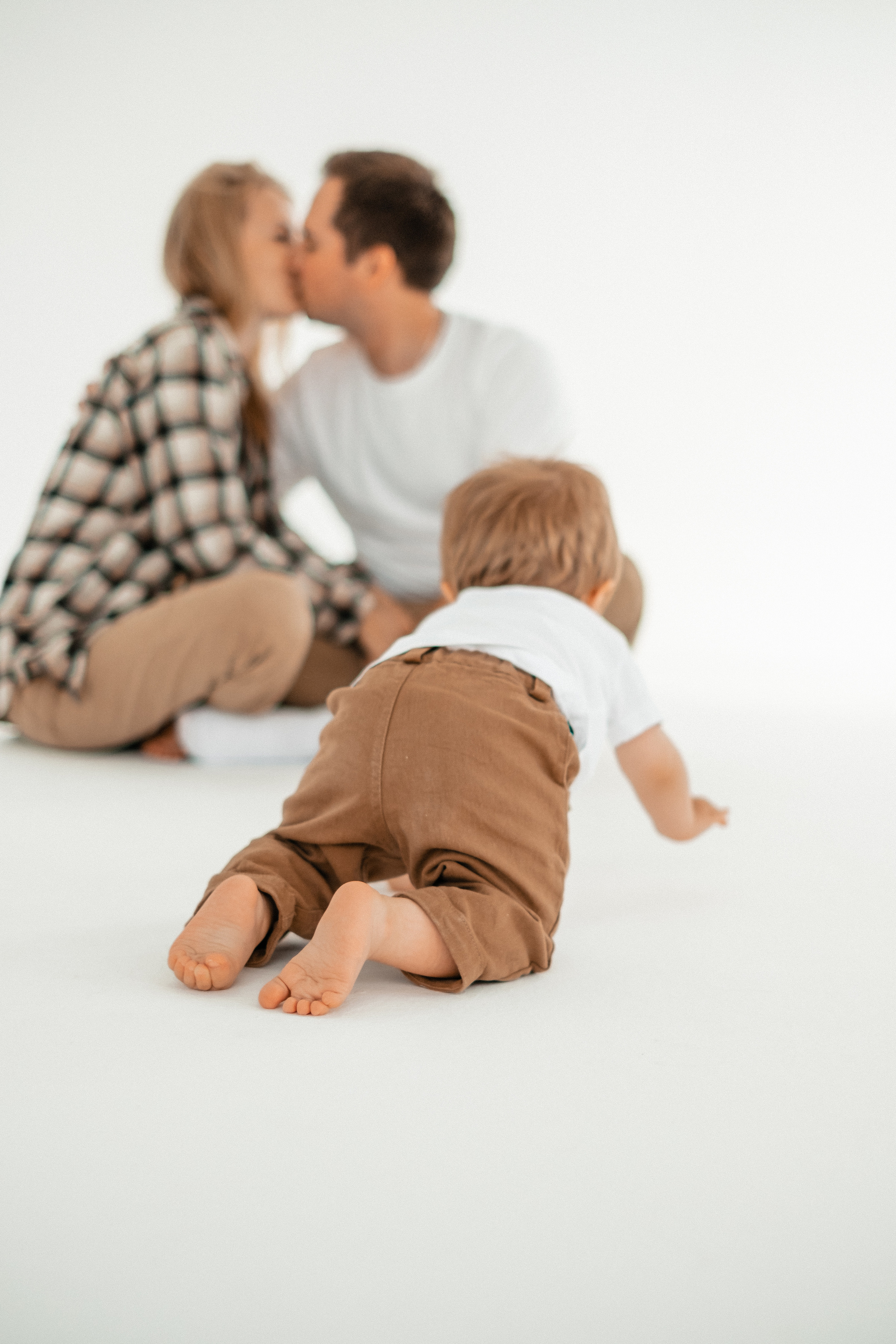 Семейное кино в студии. Life style фотограф в Москве Ирина Кикина. Стильная фотосессия