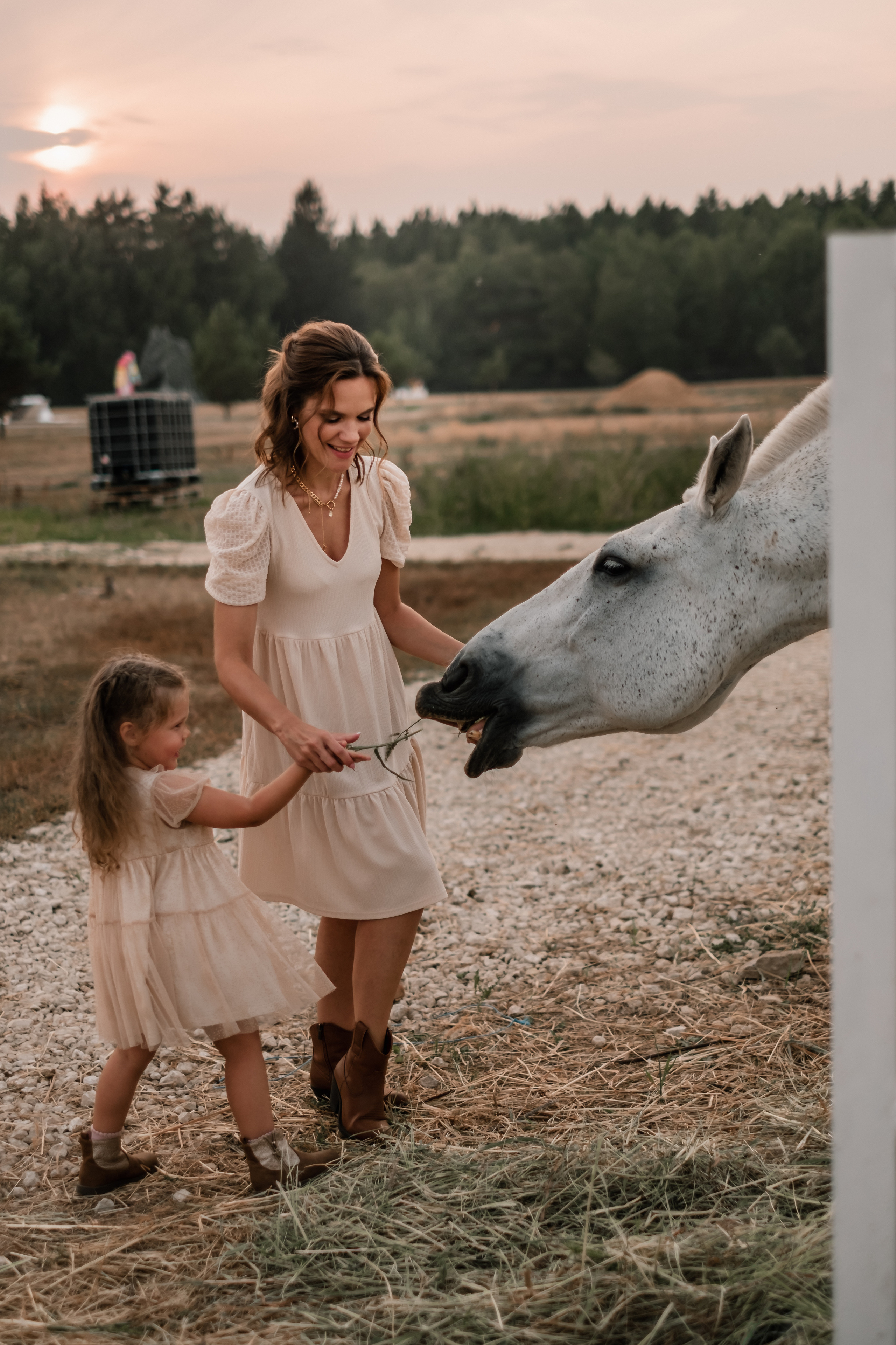 Конно Спортивный Клуб. Life style фотограф в Москве Ирина Кикина. Стильная фотосессия
