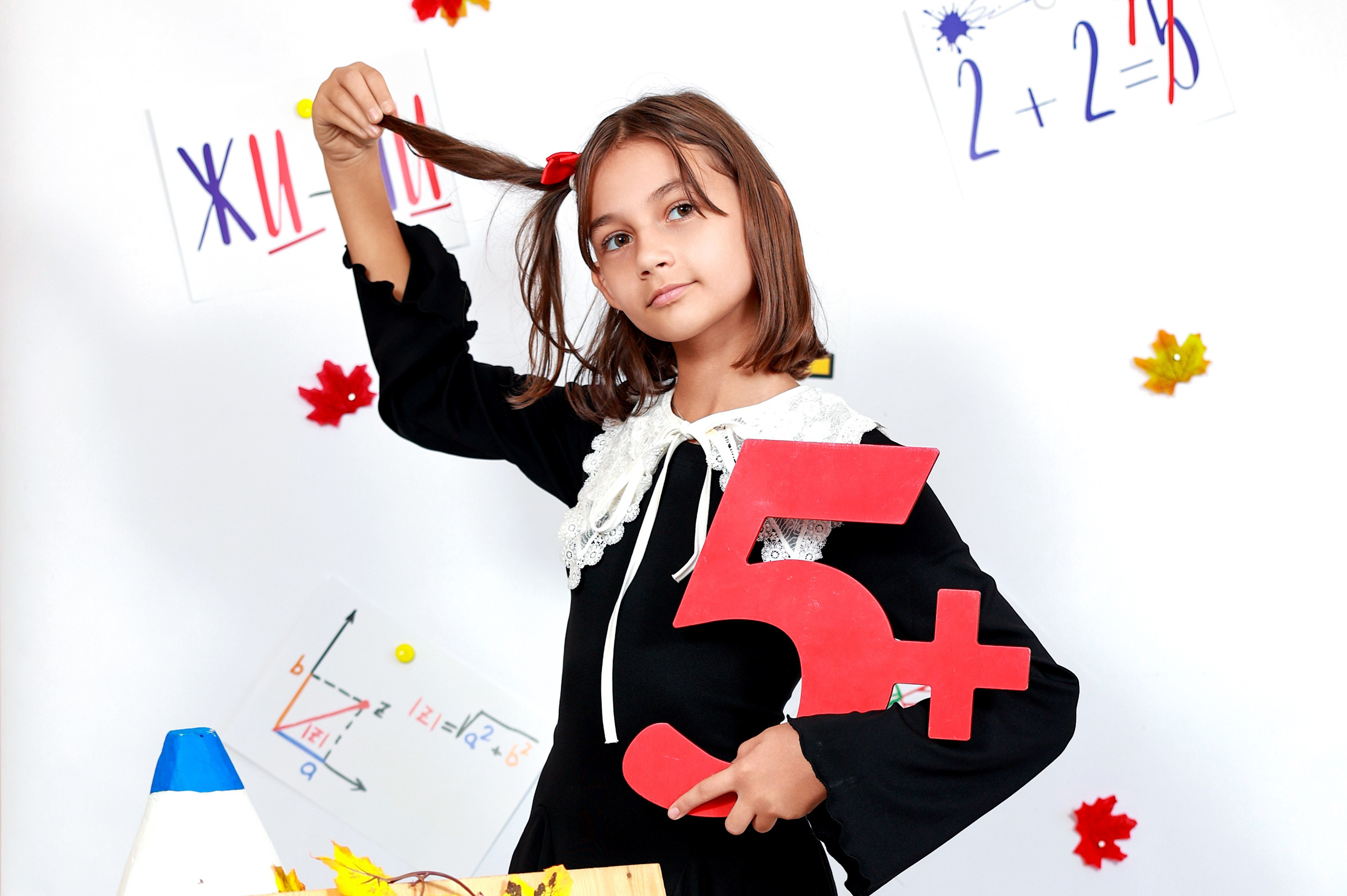 Краски осени. Выпускные альбомы в Иваново в детский сад и школу. Александр и Светлана Янкины