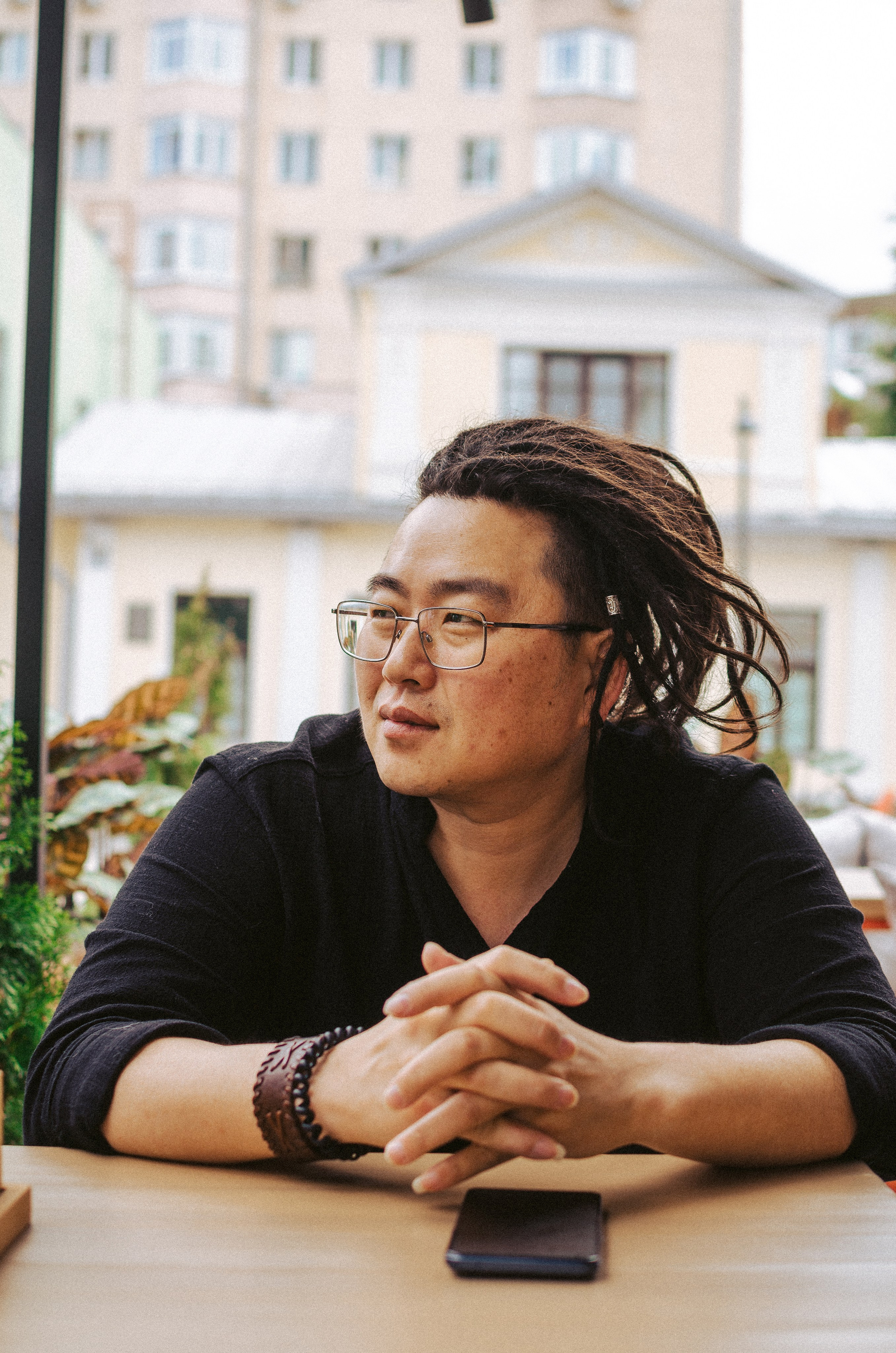 Анатолий. КВЭЛ — Кто Все Эти Люди