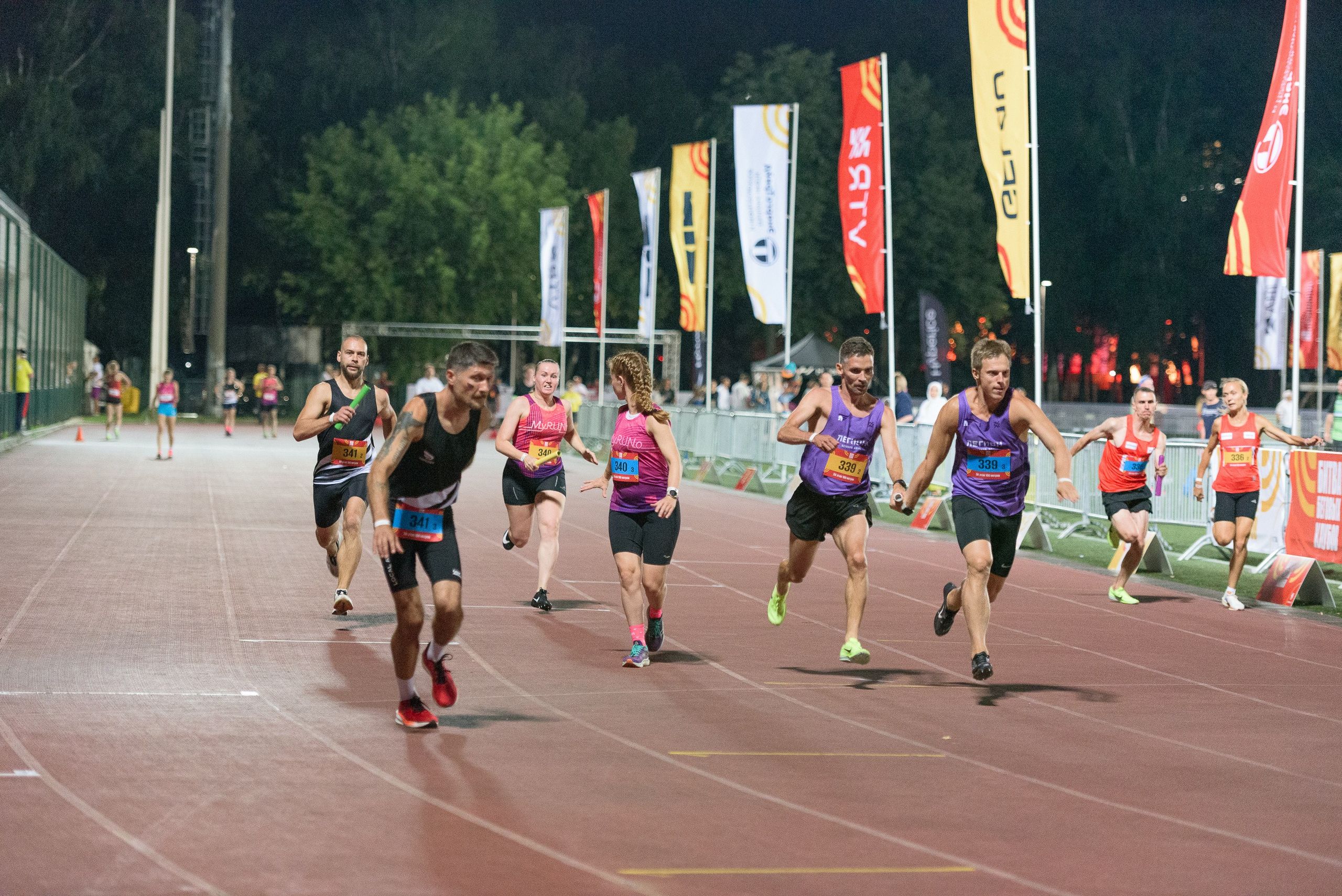 Битва беговых клубов. Репортажный фотограф Сергей Квартальнов