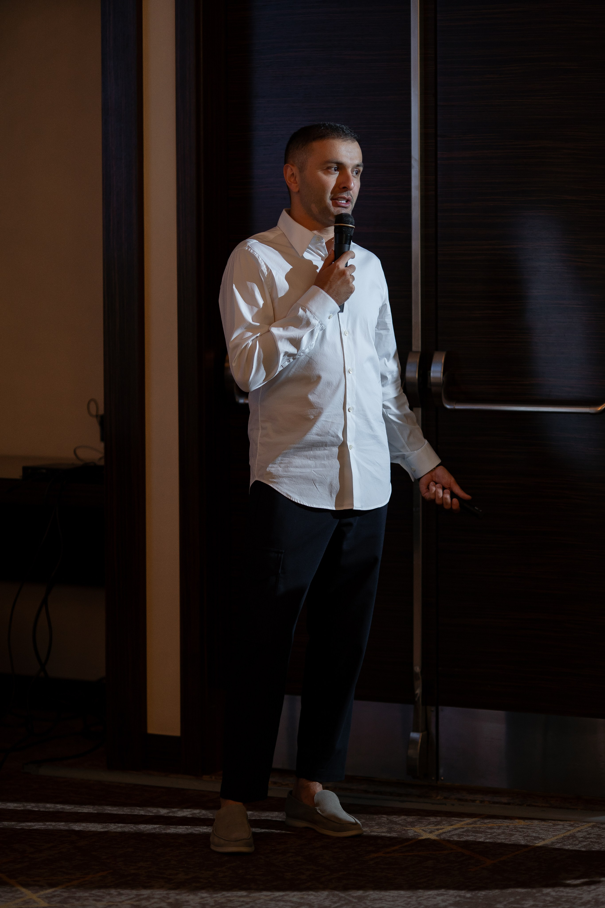 Бизнес обед. Недвижимость в Дубае. Свадебный Фотограф Илья Чепайкин. Калининград