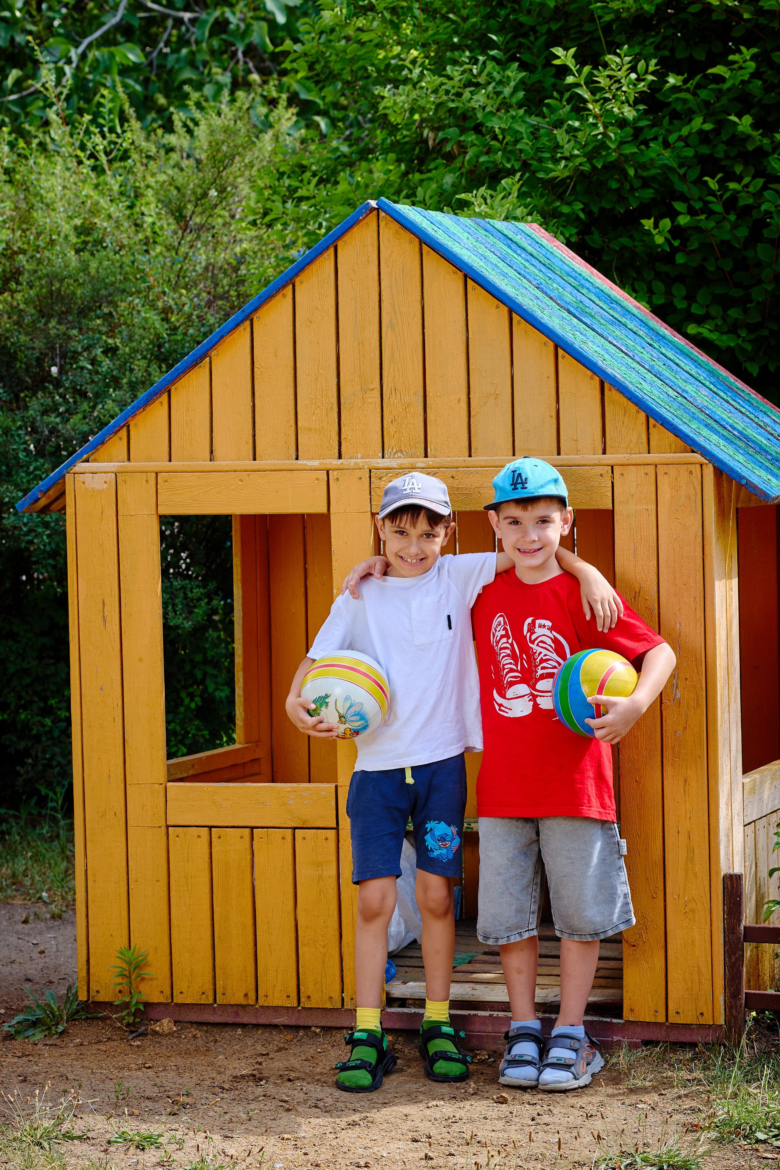 Пример летней съемки в детском саду № 92 Старшая группа Радуга. Фотограф Выпускные альбомы Таганрог Сергей Коробченко