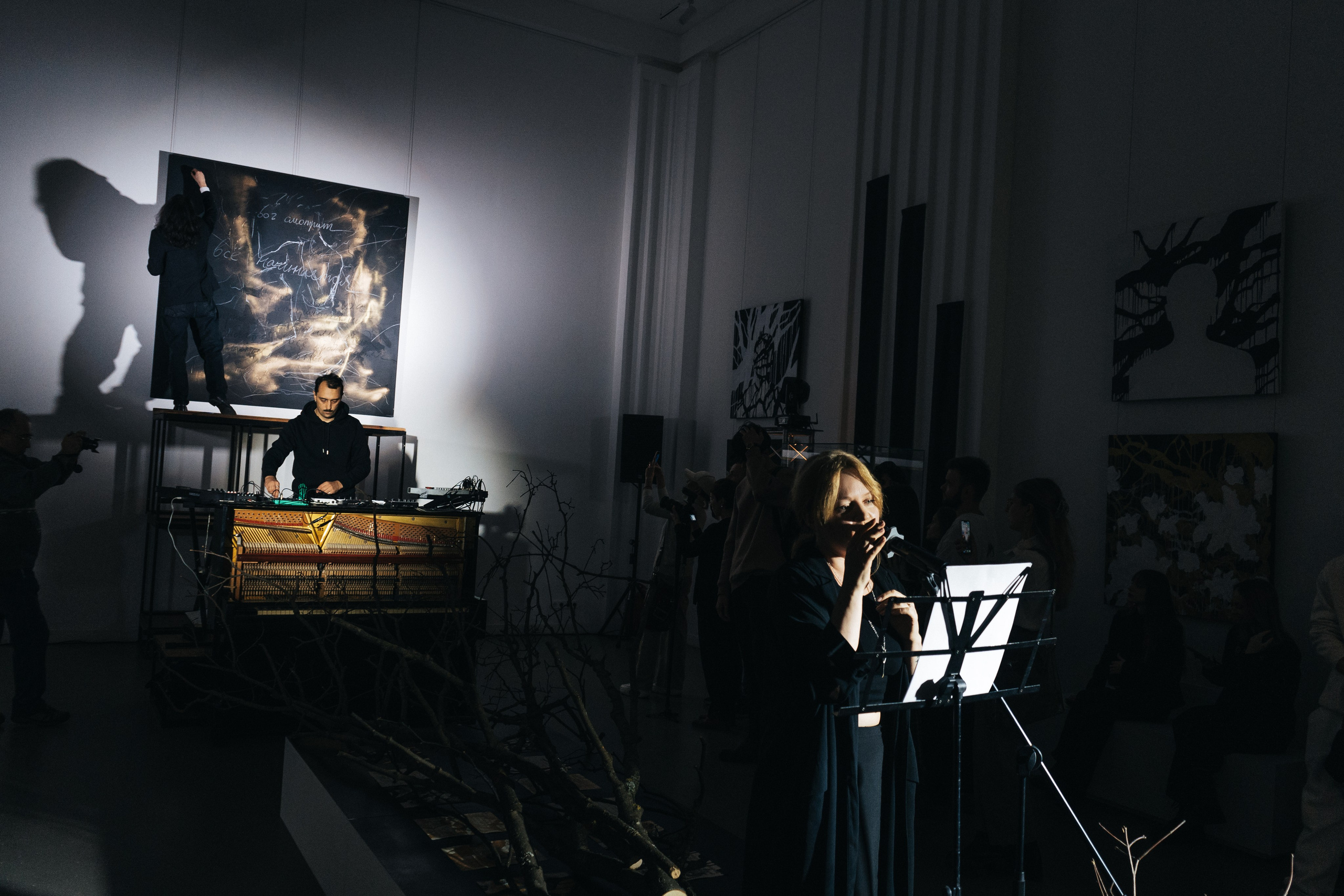 Выставка Юрия Литарова. Всё рождается. Всё продолжается. Портретный фотограф Нижний Новгород