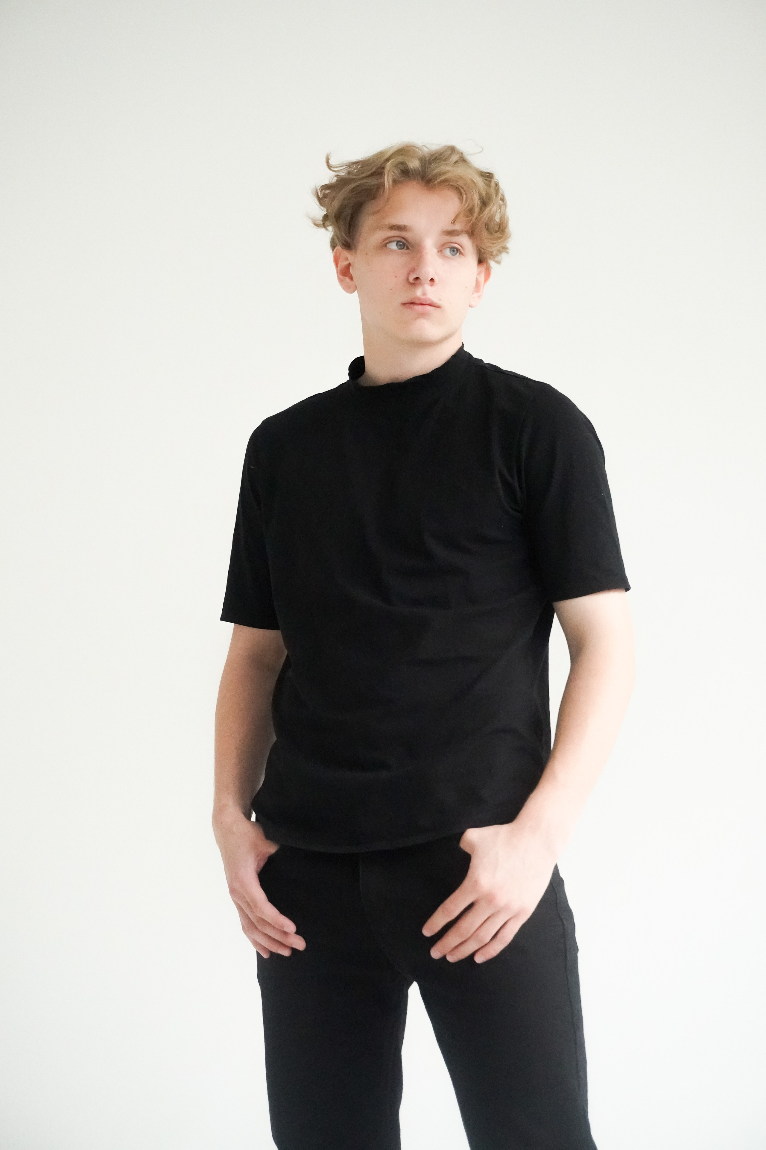 Примеры модельных портфолио (тестов) | Фотограф для моделей | СПб. Кузнецова Мария — профессиональный фотограф в Санкт-Петербурге | Предметная фотосъёмка, модельные тесты, актёрское портфолио, концерты