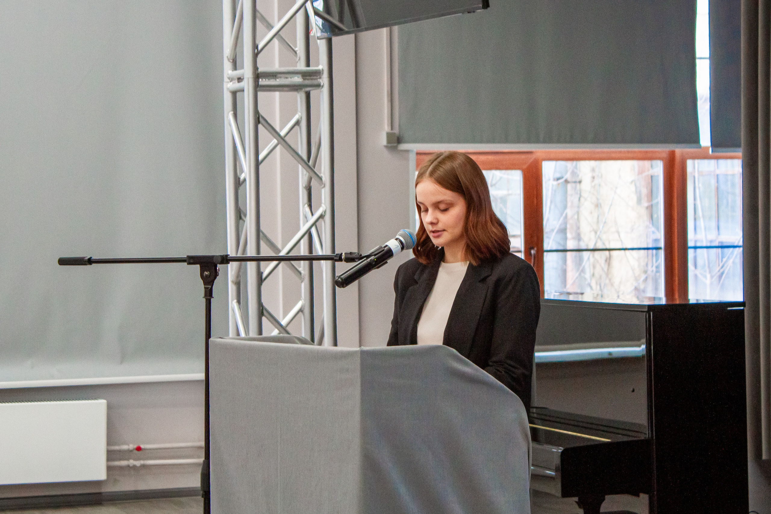 Ярмарка вакансий в Екатеринбургской академии современного искусства 2025