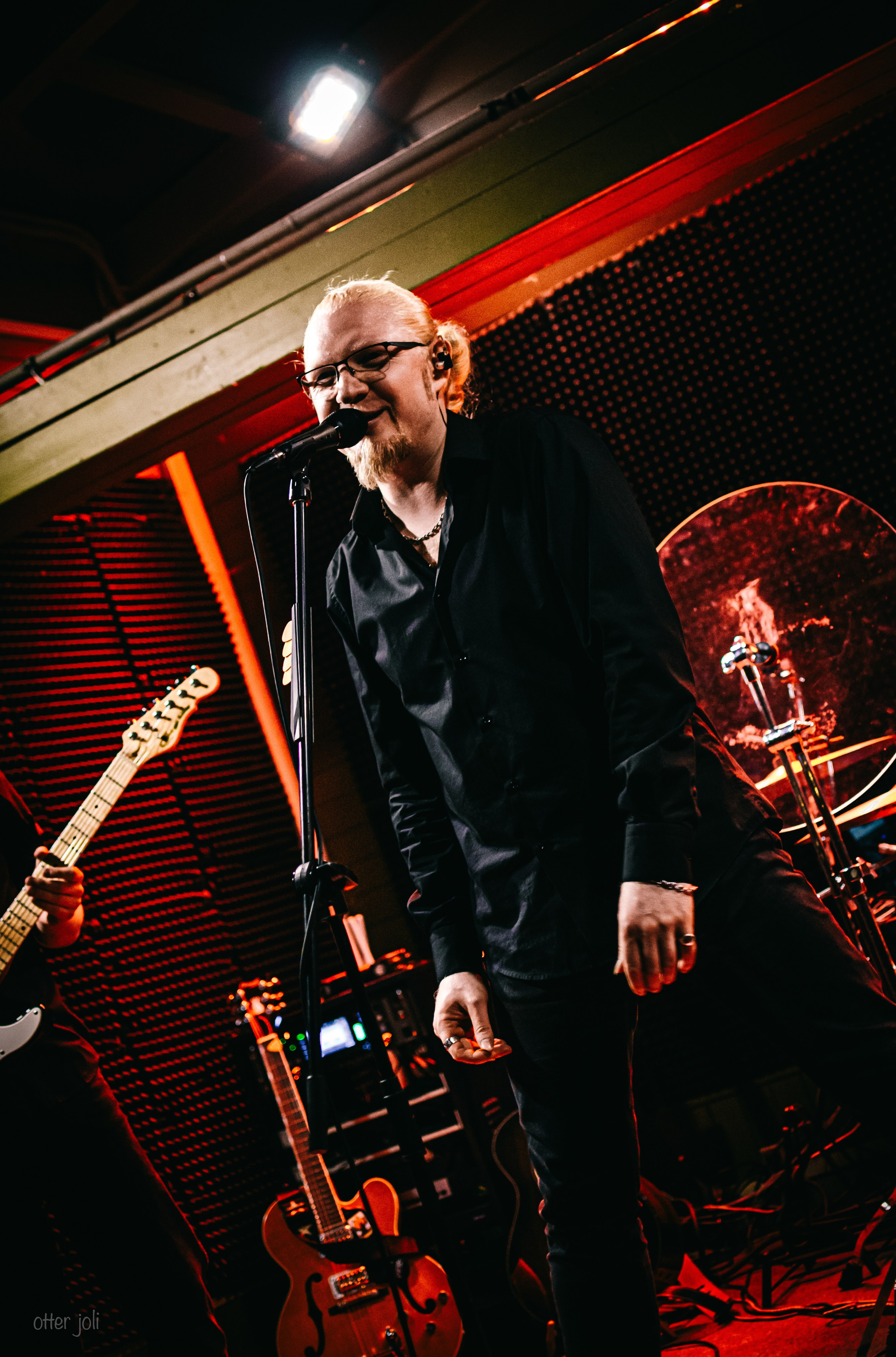 Голова Муэссы | Китайский лётчик Джао Да. Концертный репортёр Валерия Сафина