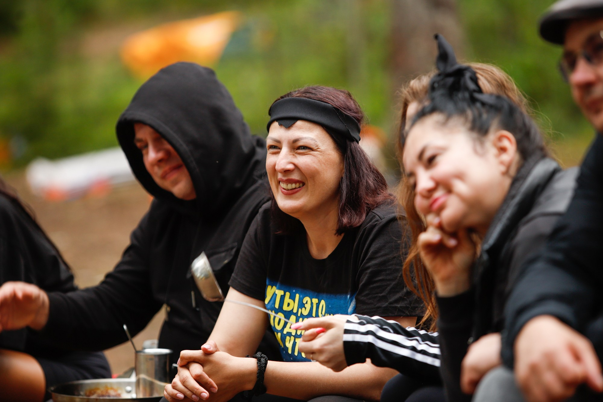 «Последний герой» в лагере для взрослых «Изи». Фотограф Дарья Попова