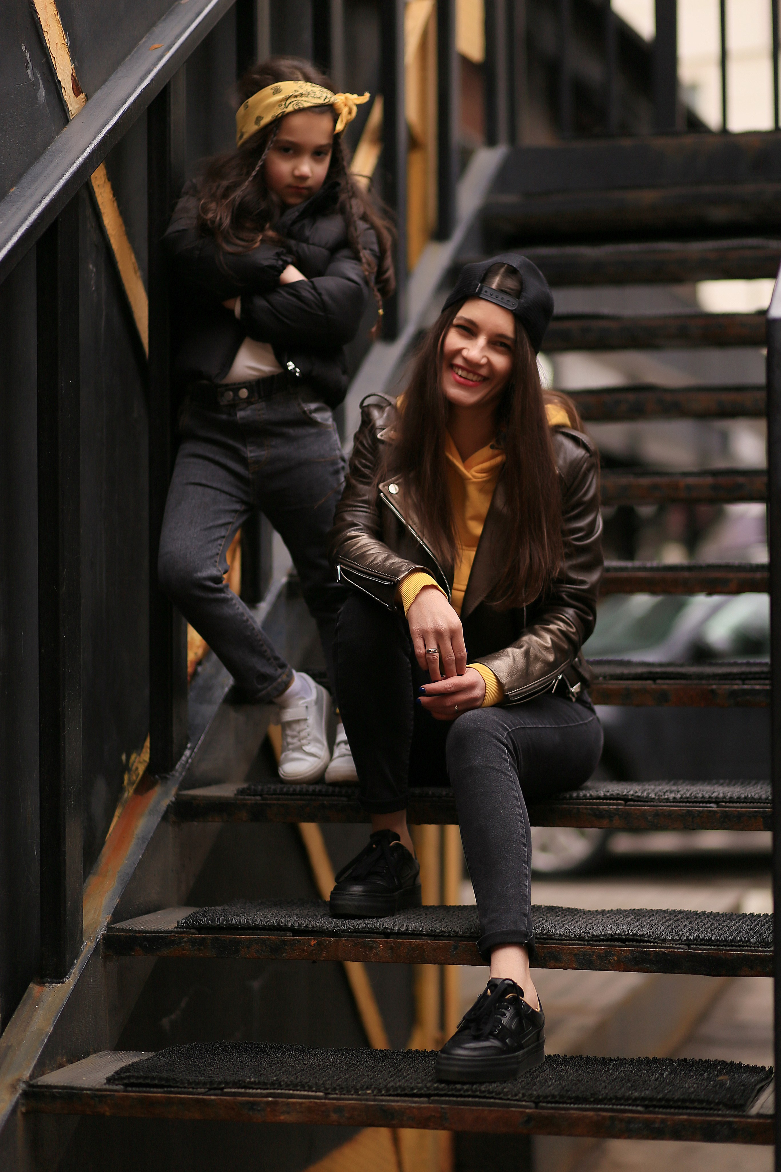 Яна и Лера — крутые девчонки. Фотограф Москва Лара Чайка