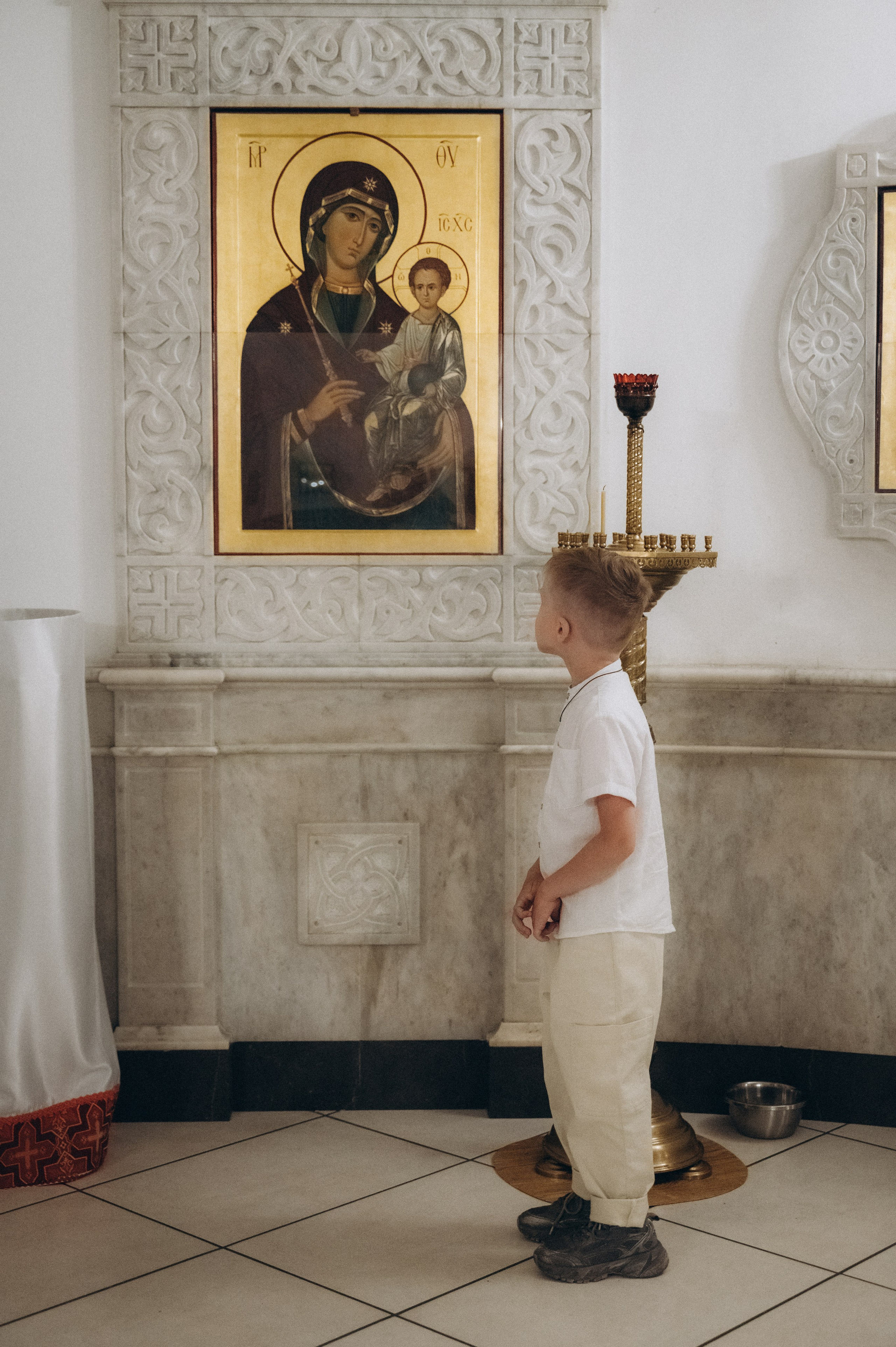 Крещение Владиславы (Криптовый храм в честь собора Новомучеников и Исповедников земли Белорусской). Семейный фотограф в Минске Дарья Дреко