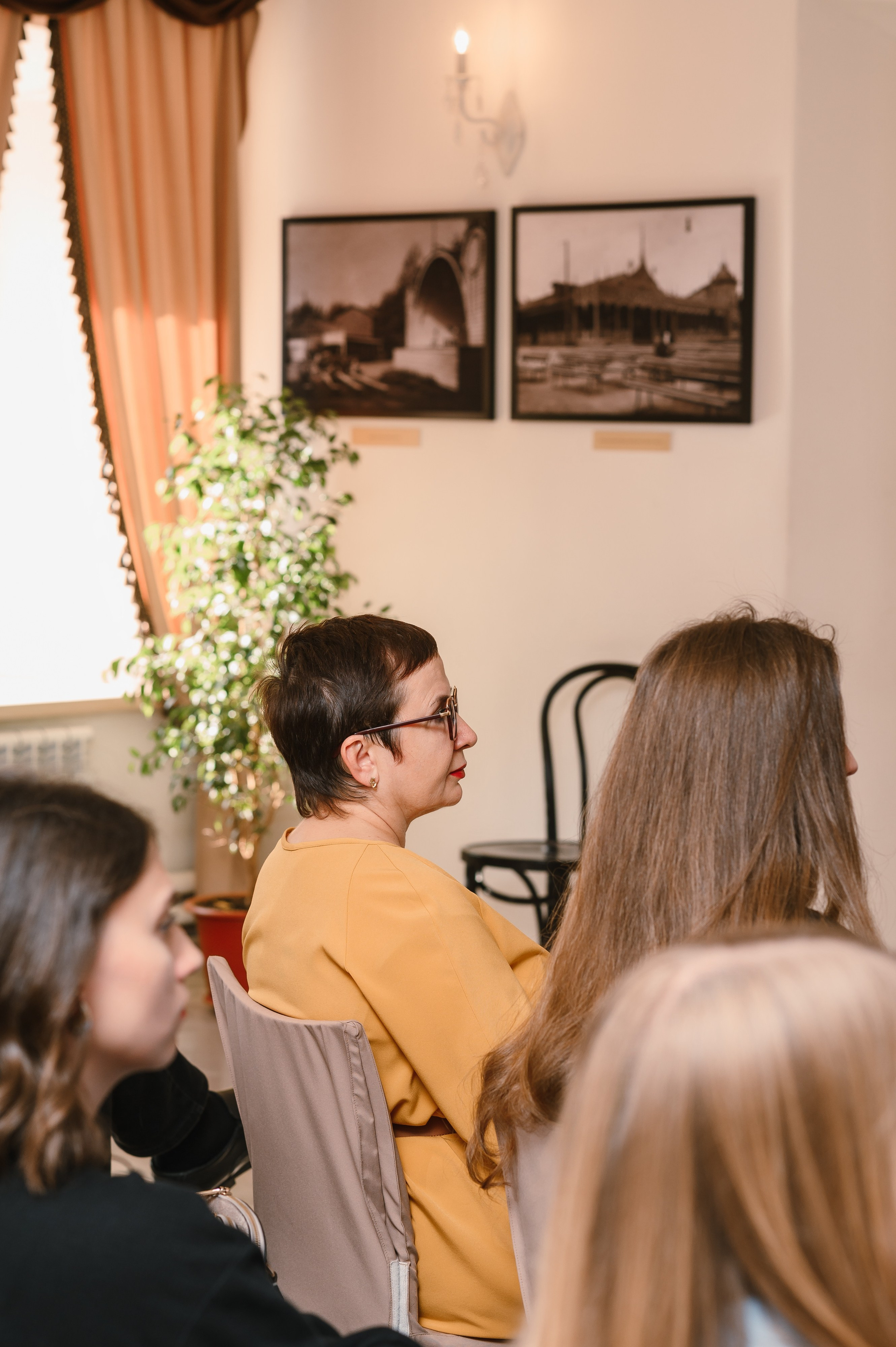 «Евгений Онегин»: лекция в особняке. Wedding and family photographer USA