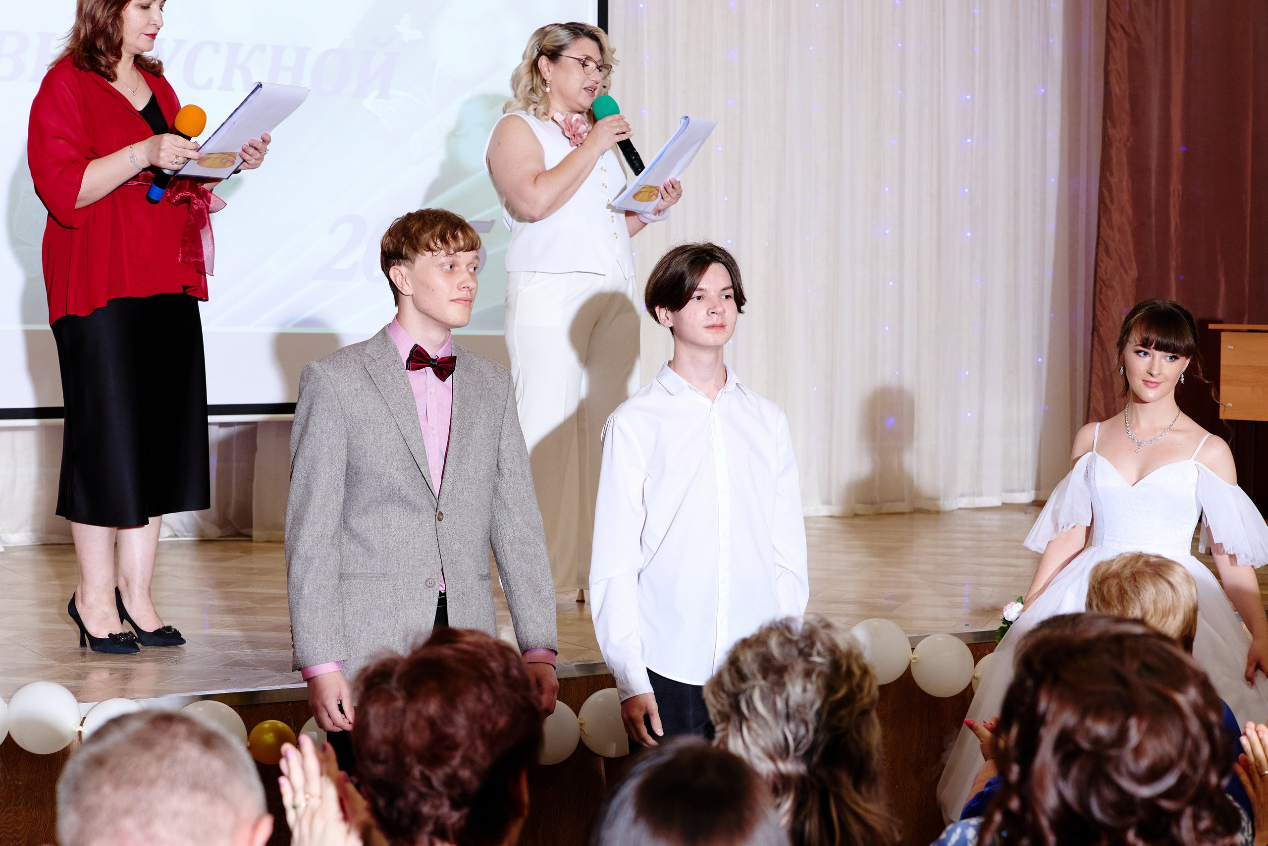 Выпускной 35 Сош. Фотограф Выпускные альбомы Таганрог Сергей Коробченко