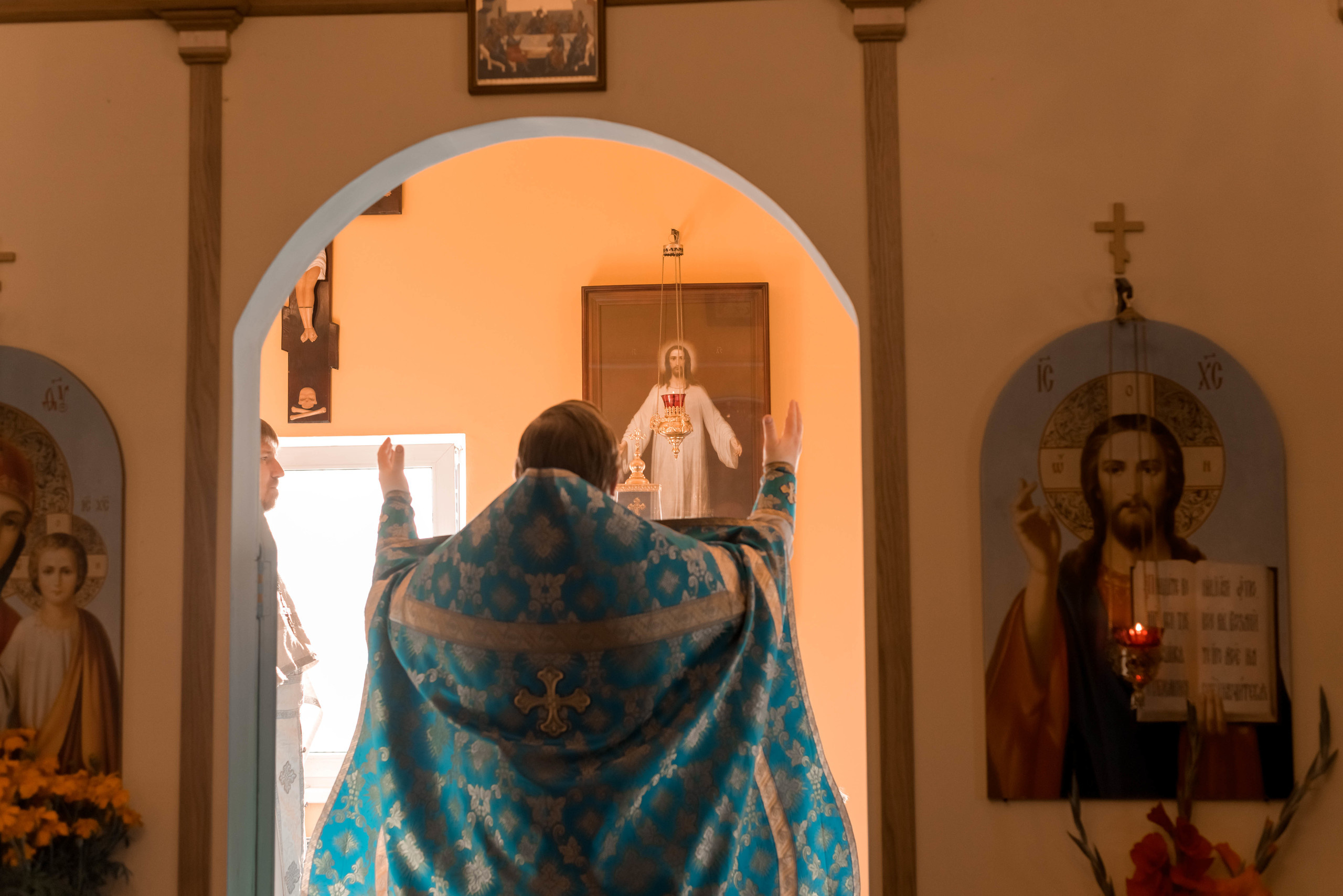 Репортажная съемка службы в Храме. Фотограф Юлия Кондратьева