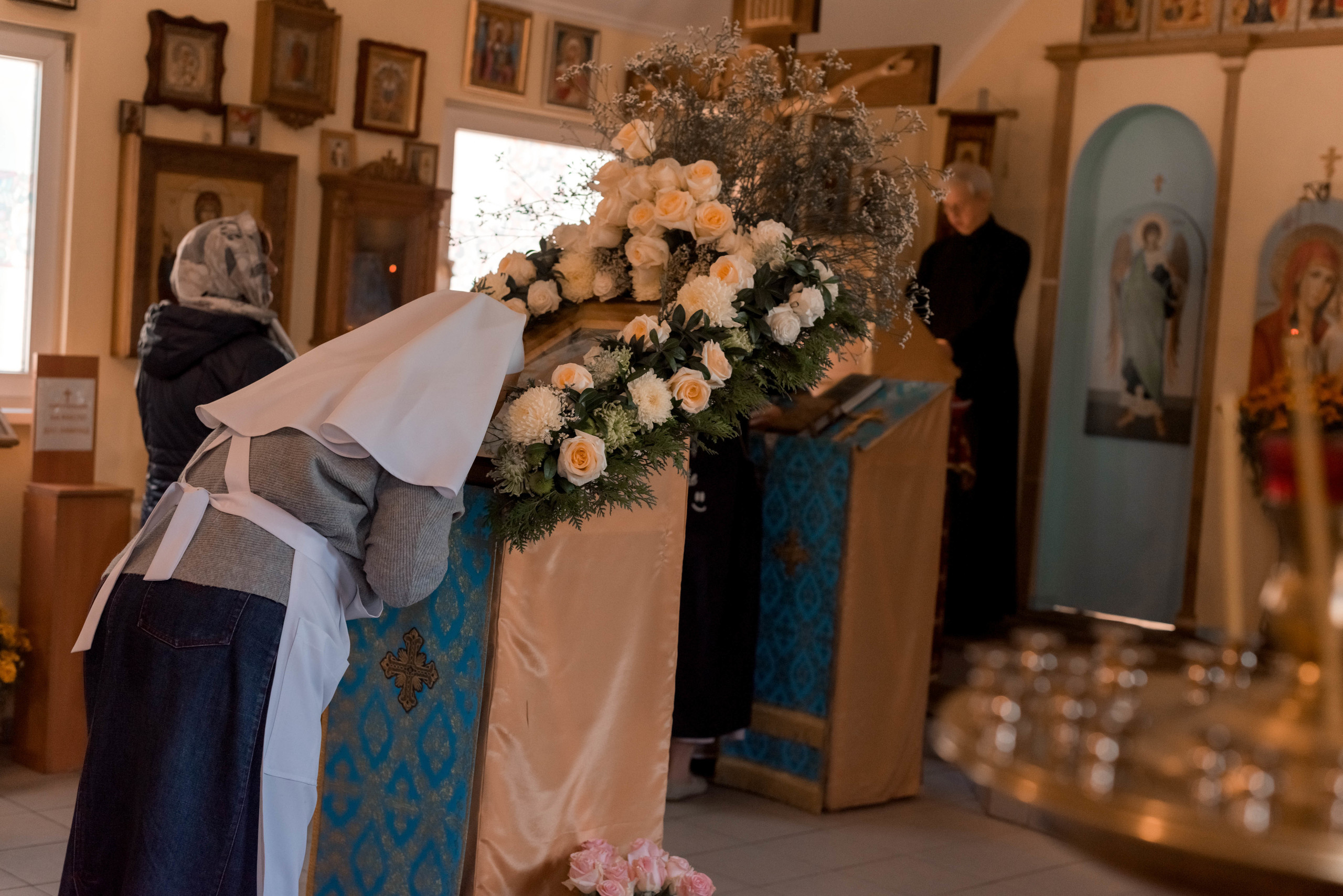 Репортажная съемка службы в Храме. Фотограф Юлия Кондратьева