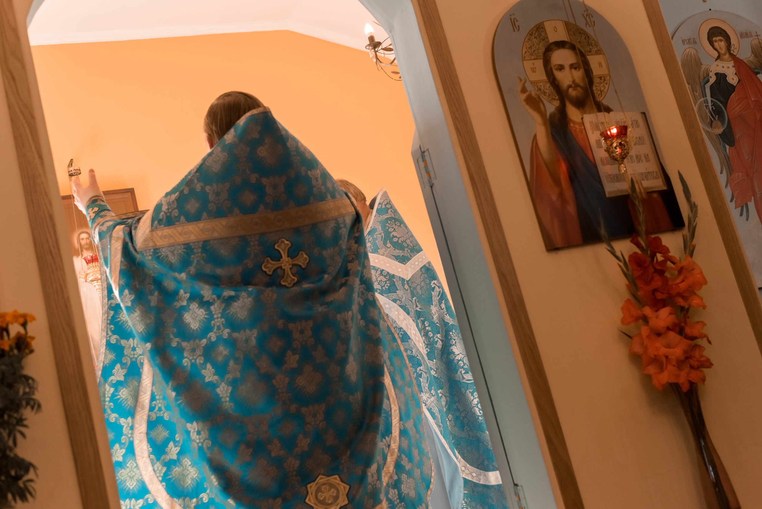 Репортажная съемка службы в Храме. Фотограф Юлия Кондратьева