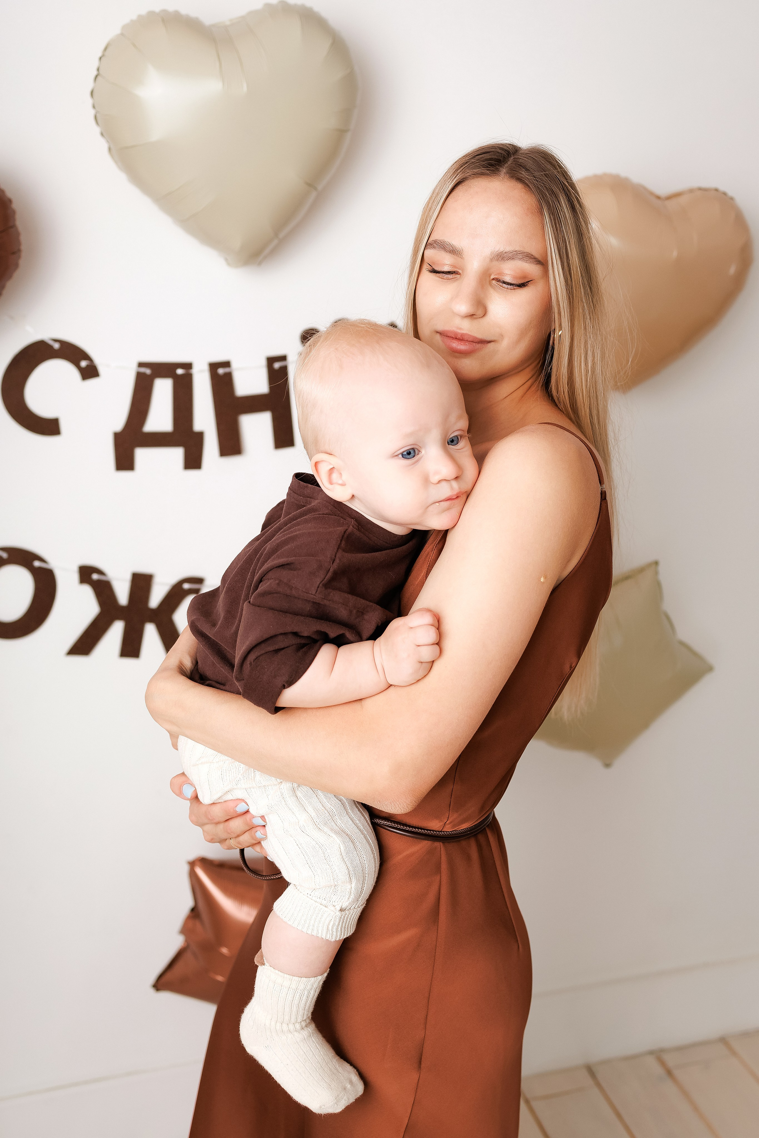 Мишеньке 1 годик. Фотограф новорожденный малышей Новосибирск