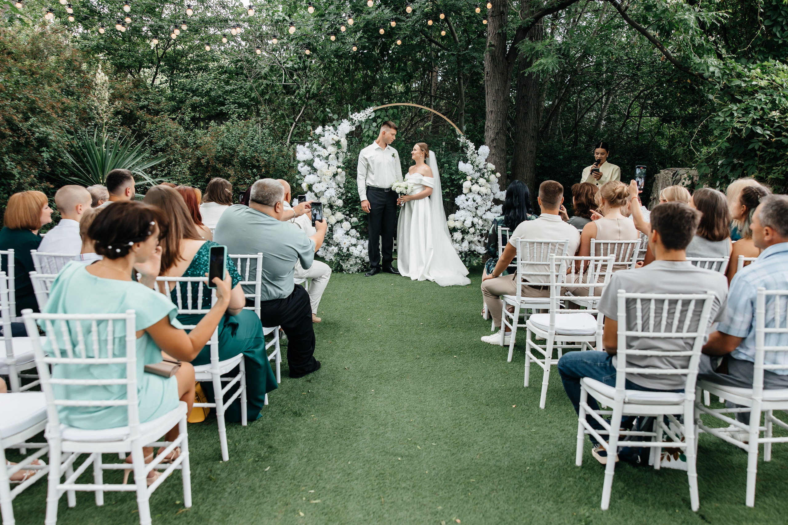 Анонс свадьбы Юлии и Игоря. Городская лавстори в Севастополе. Свадебный фотограф в Крыму и Севастополе Ольга Баскакова