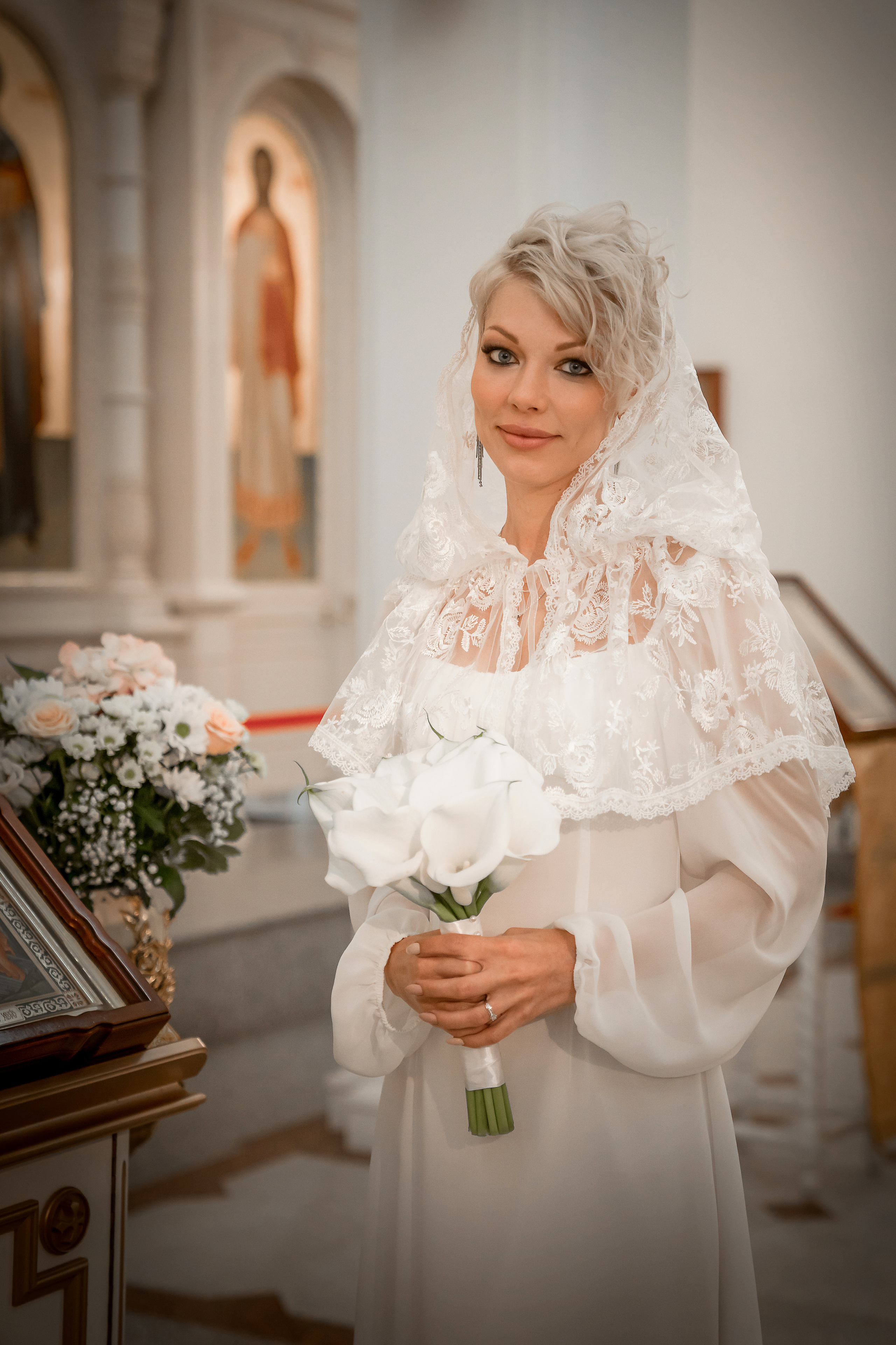 Профессиональная фото и видеосъёмка таинств крещения и венчания, профессиональный фотограф на  крещение венчание