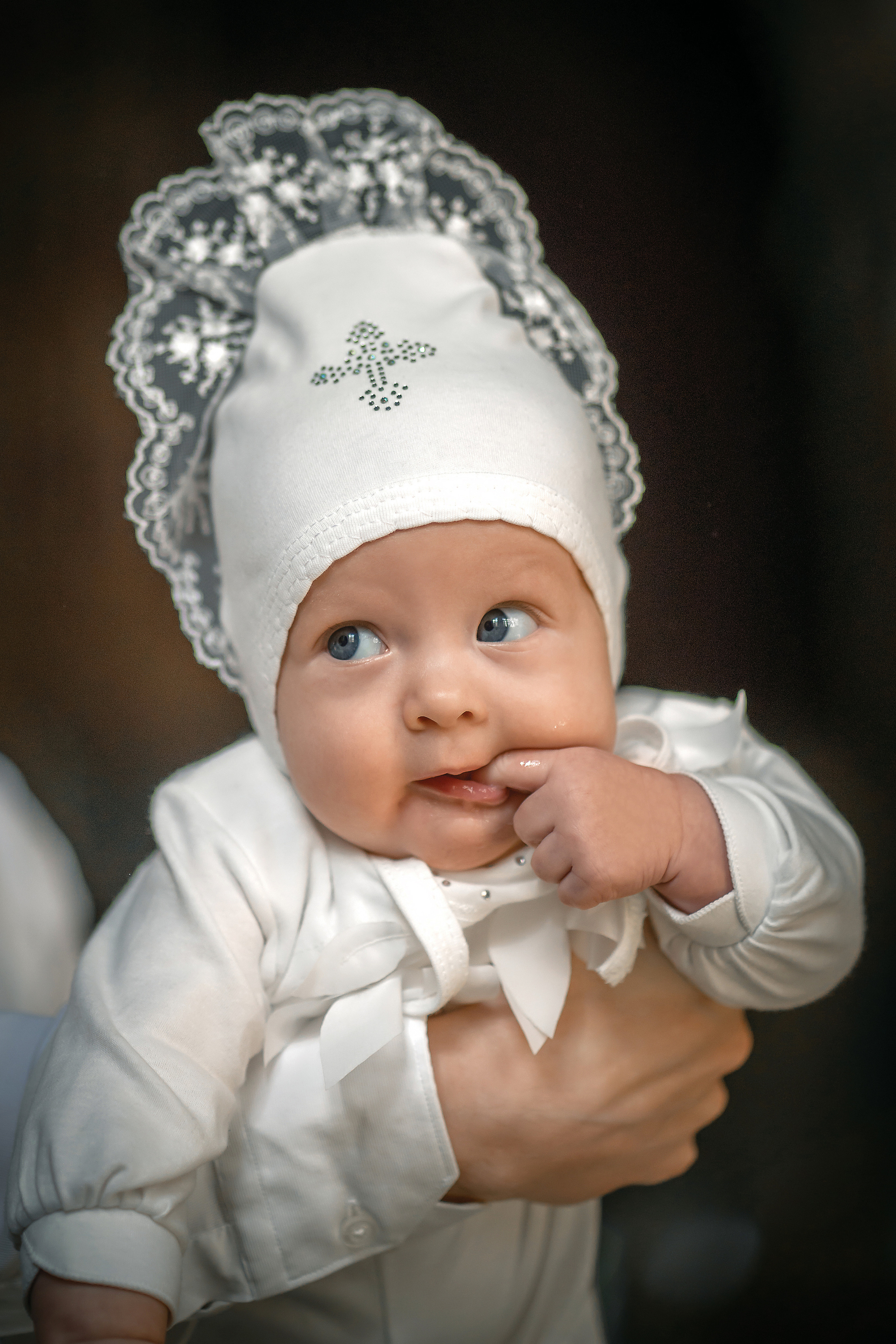 Профессиональная фото и видеосъёмка таинств крещения и венчания, профессиональный фотограф на  крещение венчание