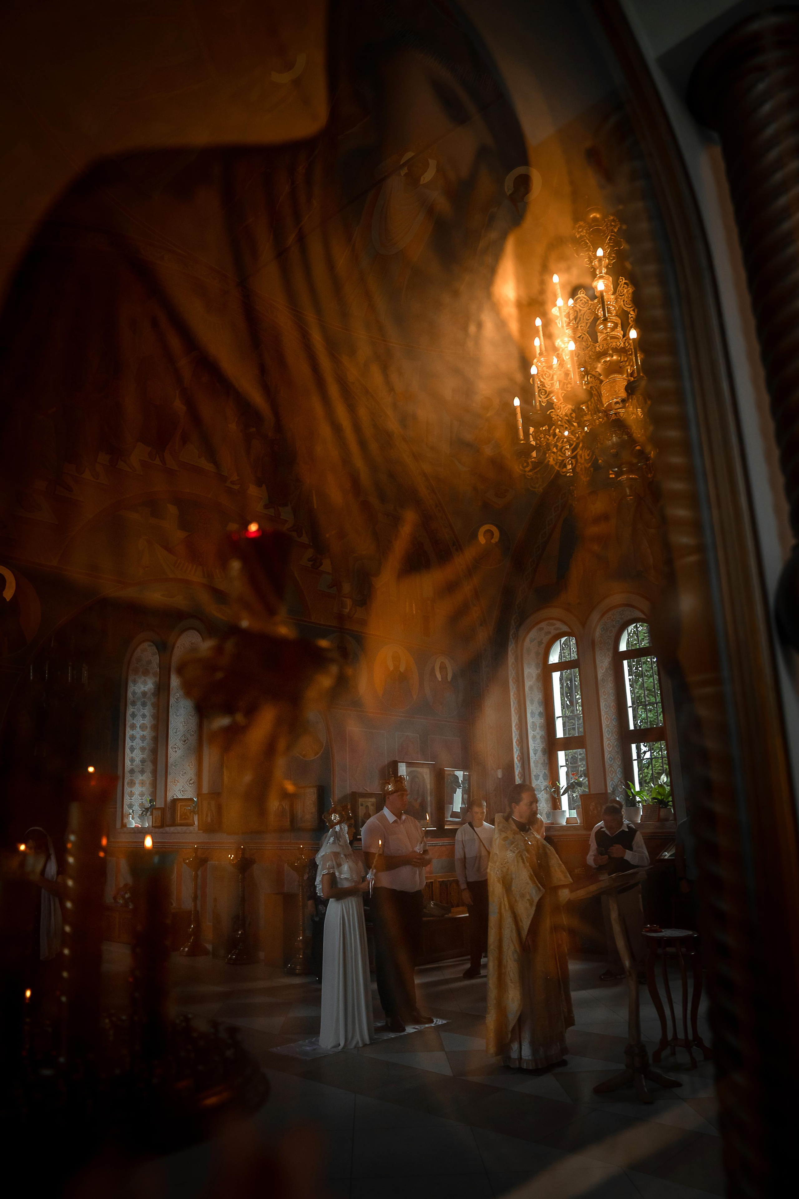 Профессиональная фото и видеосъёмка таинств крещения и венчания, профессиональный фотограф на  крещение венчание, крестины ребенка, венчание в Трахонеево