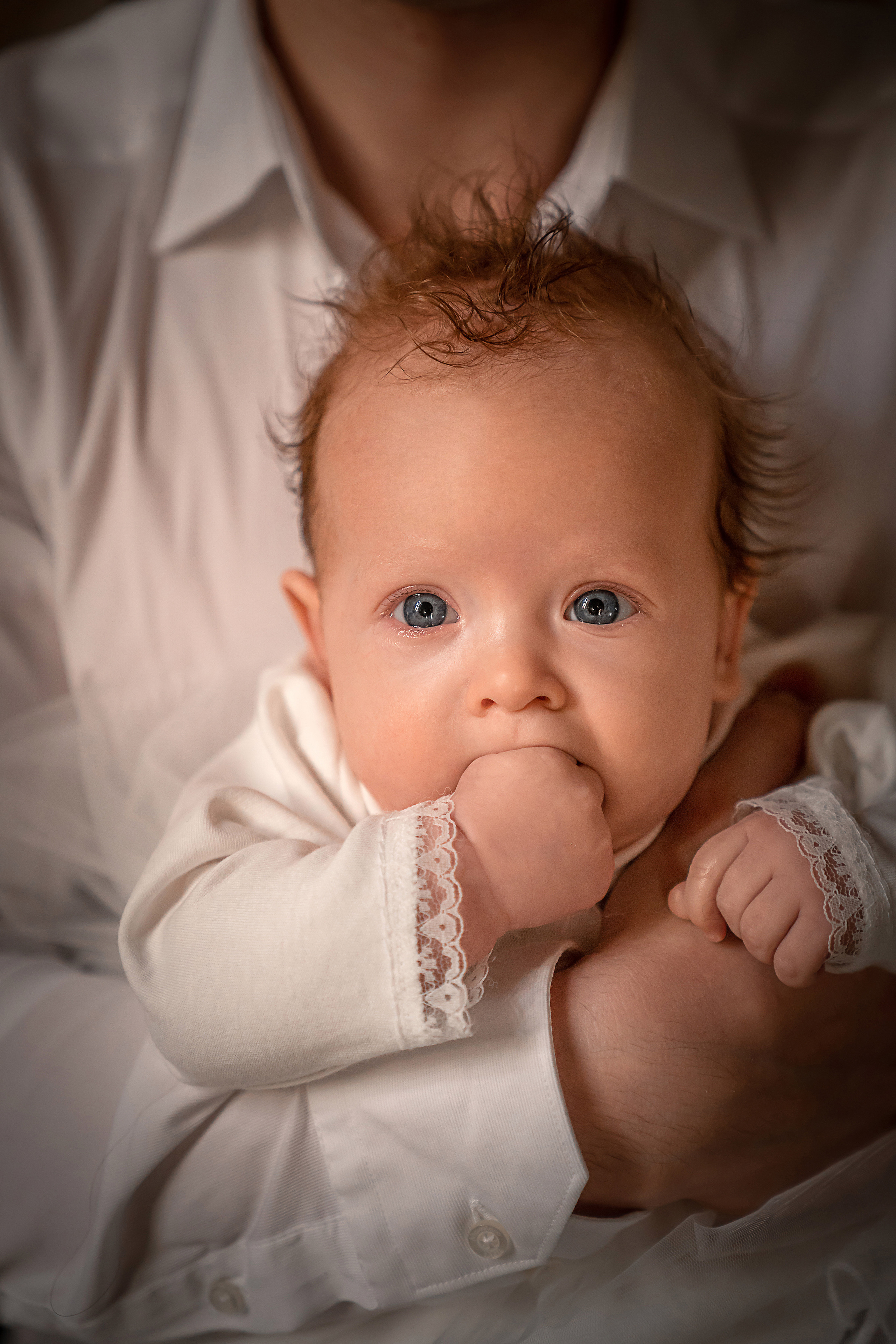 Профессиональная фото и видеосъёмка таинств крещения и венчания, профессиональный фотограф на  крещение венчание