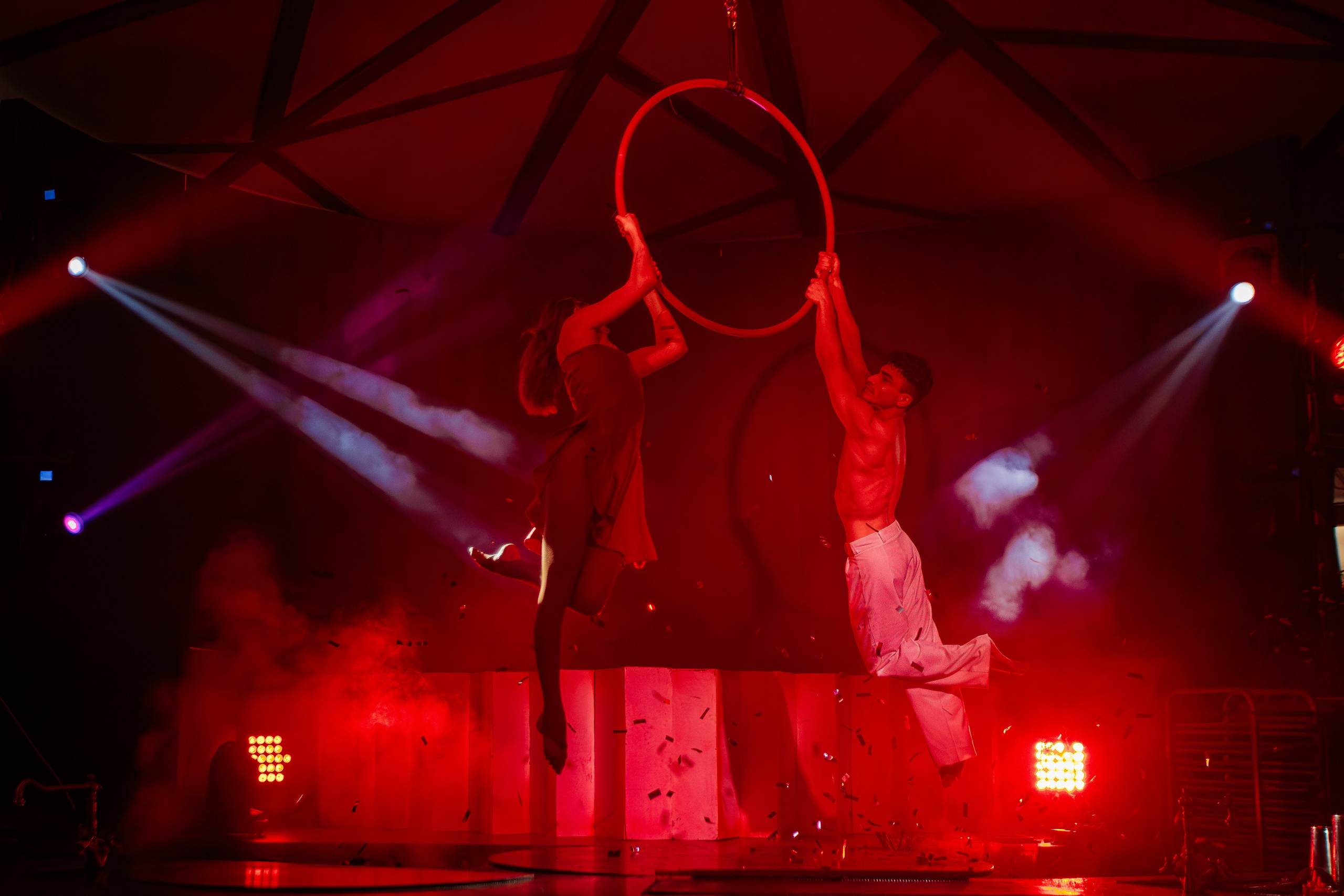 Городской корпоратив в PTIZZA_Ялта_29.12.2025. Аминов Руслан | Фотограф