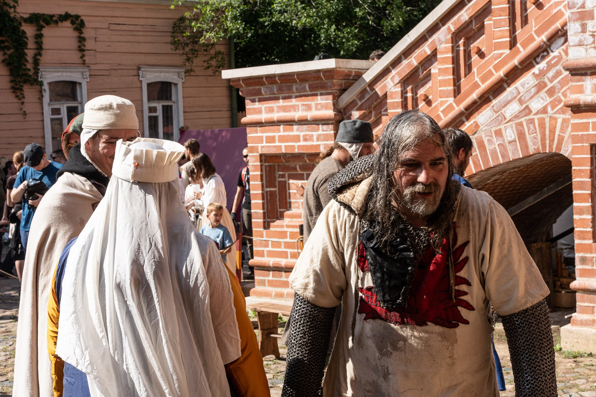 13-й город в Крутитском подворье 2025. Сайт Алматинского НЮ АРТ, будуар и фэшн фотографа Дениса Карпенко