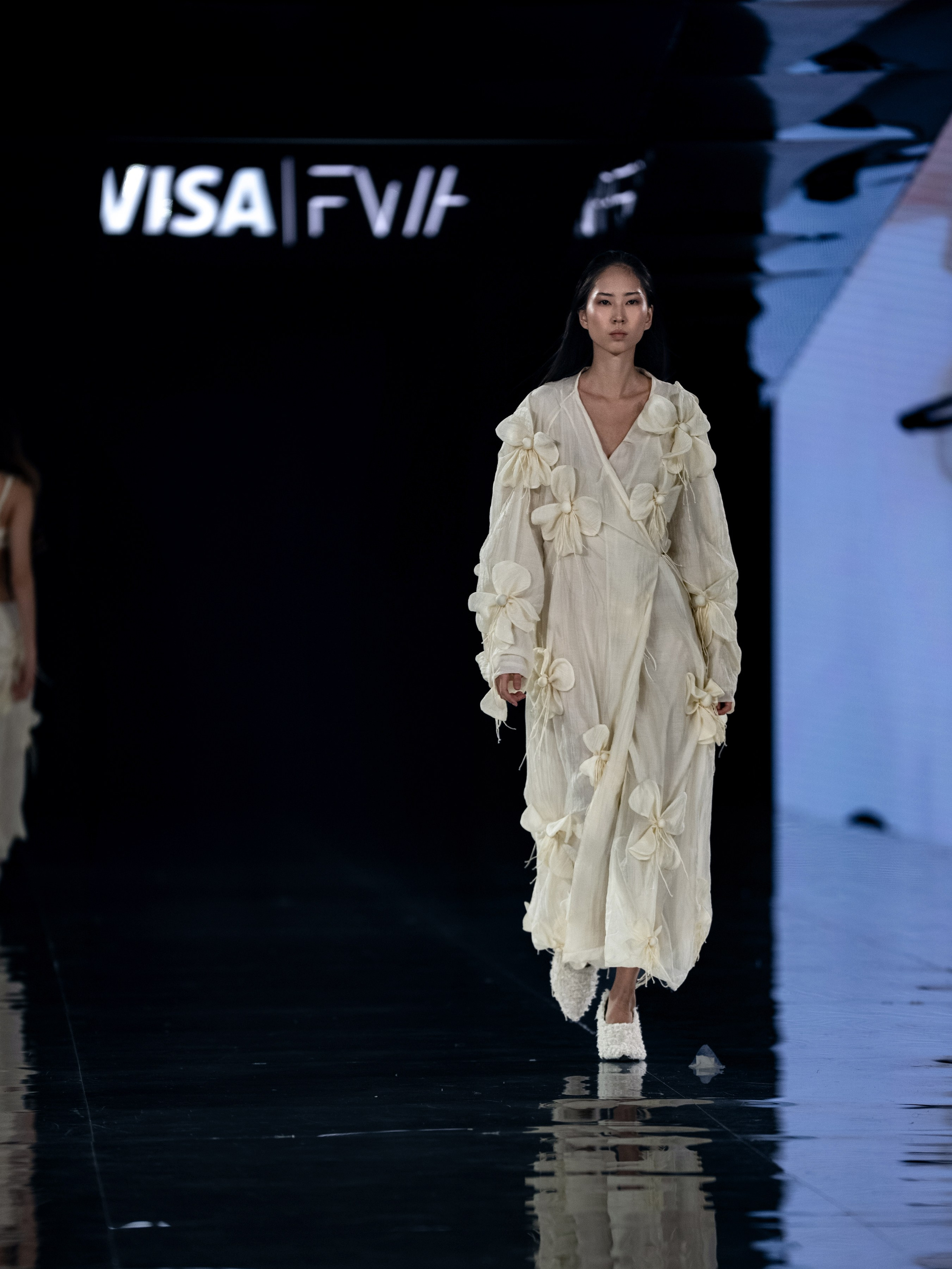 Visa Fashion Week Sako. Сайт Алматинского НЮ АРТ, будуар и фэшн фотографа Дениса Карпенко