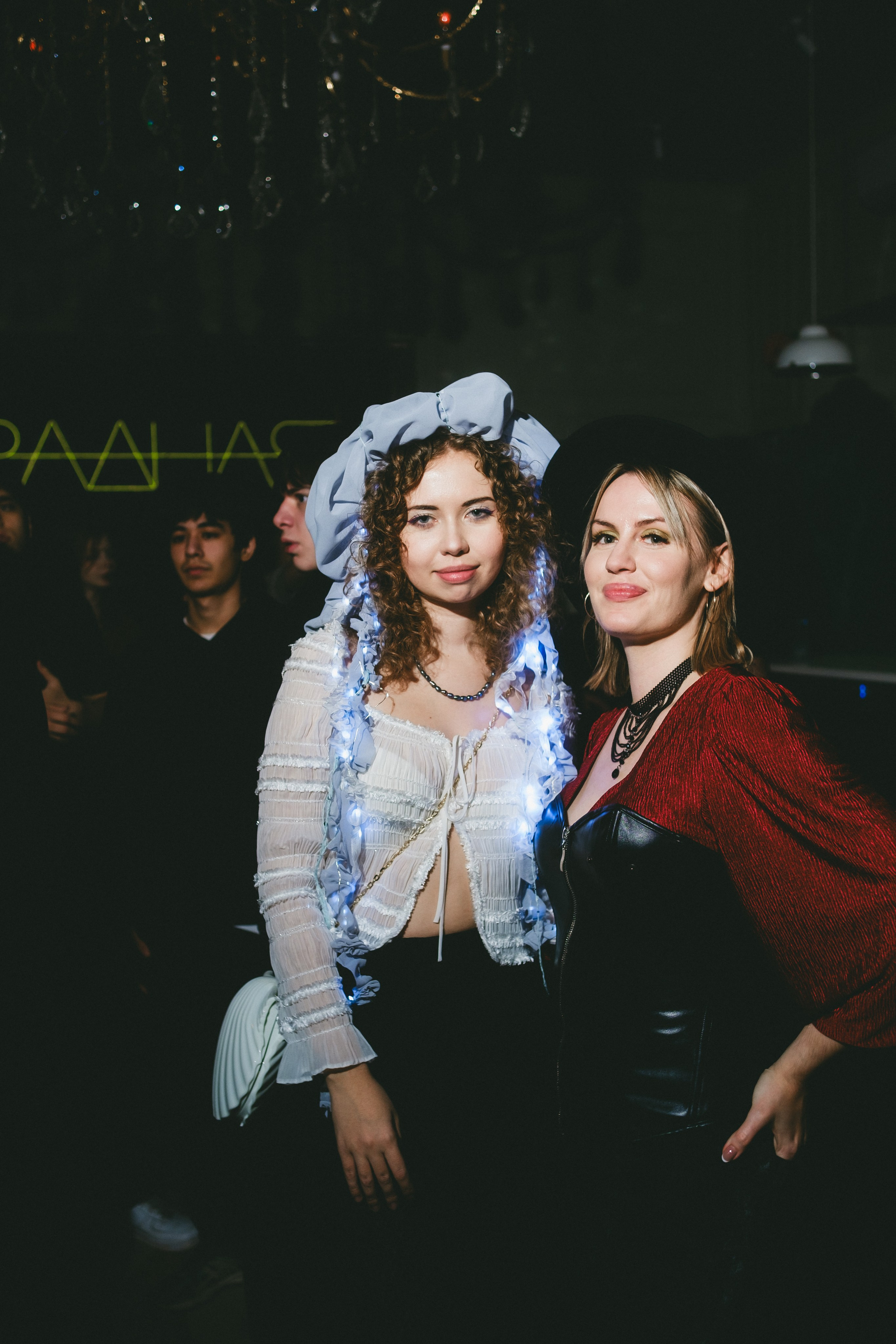 Бар «Парадная» / Halloween. Фотограф в Тюмени Кирилл Марфин