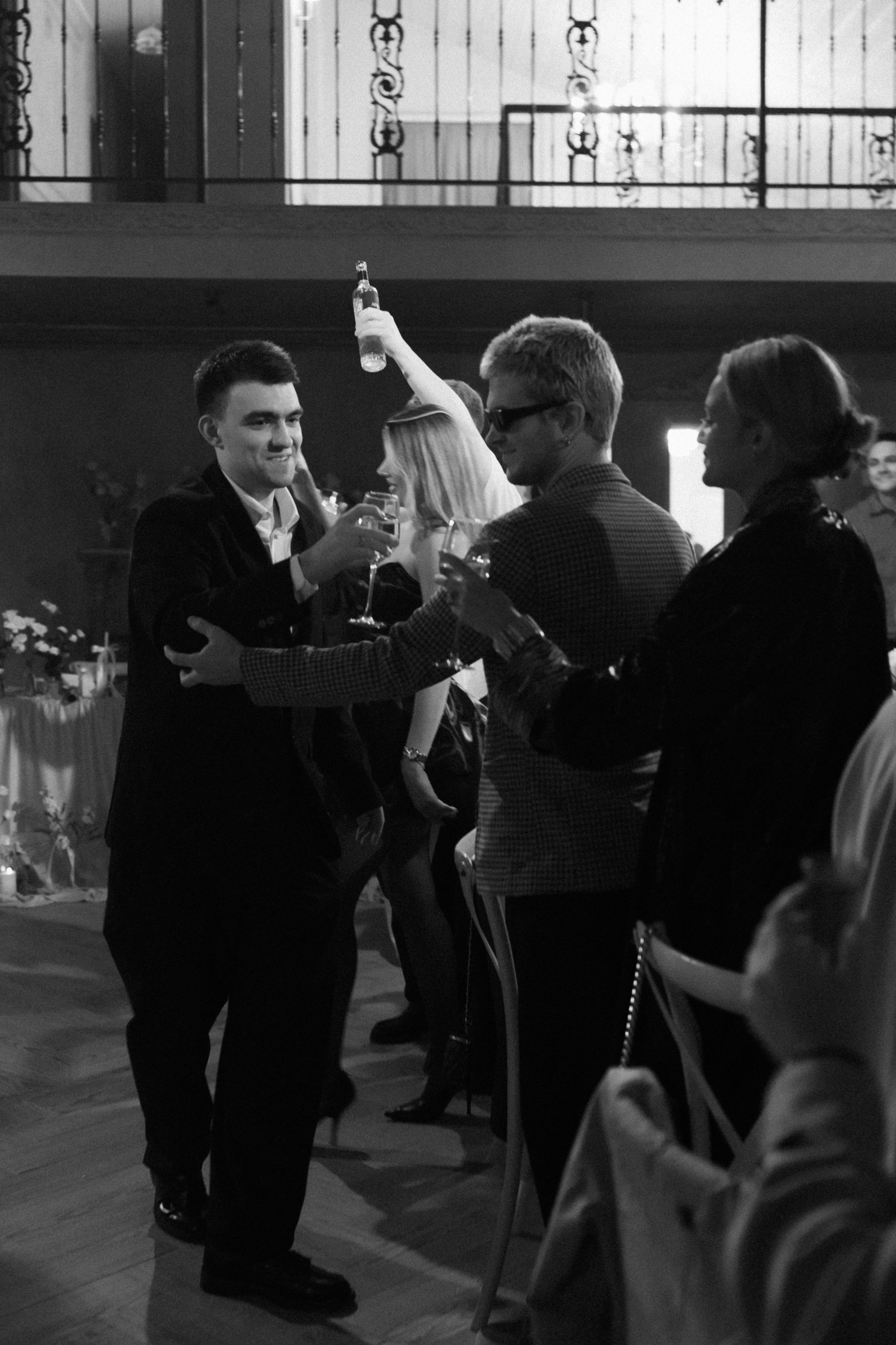 Утро в отеле Twelve Reasons и банкет в усадьбе Шелепаново. Свадебный фотограф Москва Анастасия Храмова