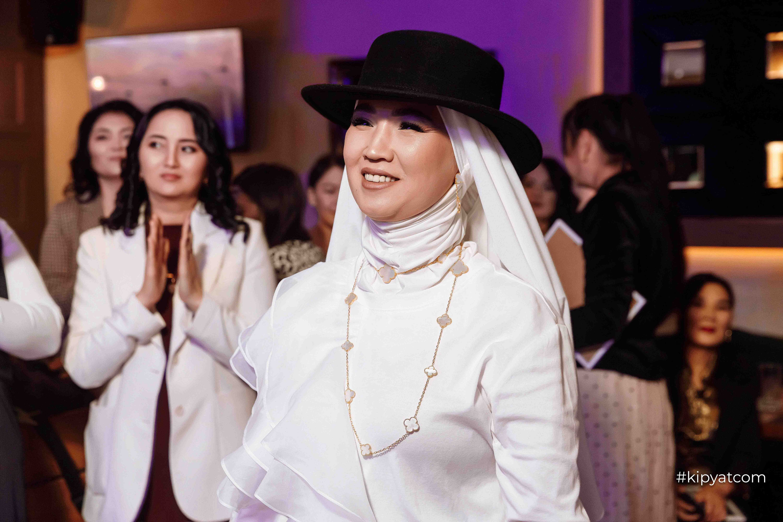 Дара блогер, марапат-24