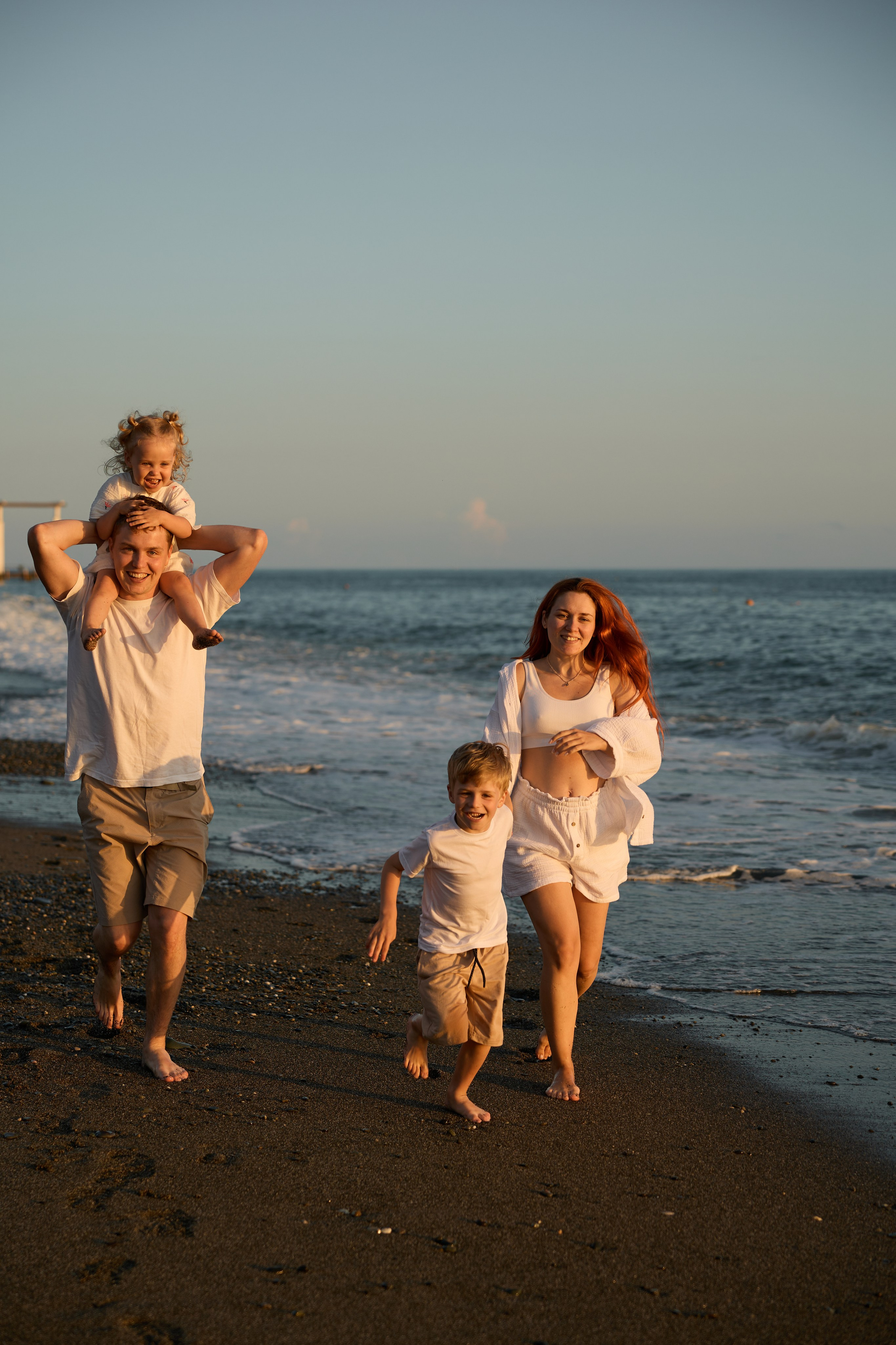 Иван, Саша, Мишка и Таюшка июнь 2025. Свадебный и семейный фотограф в Сочи и Краснодарском крае Анна Шмелёва