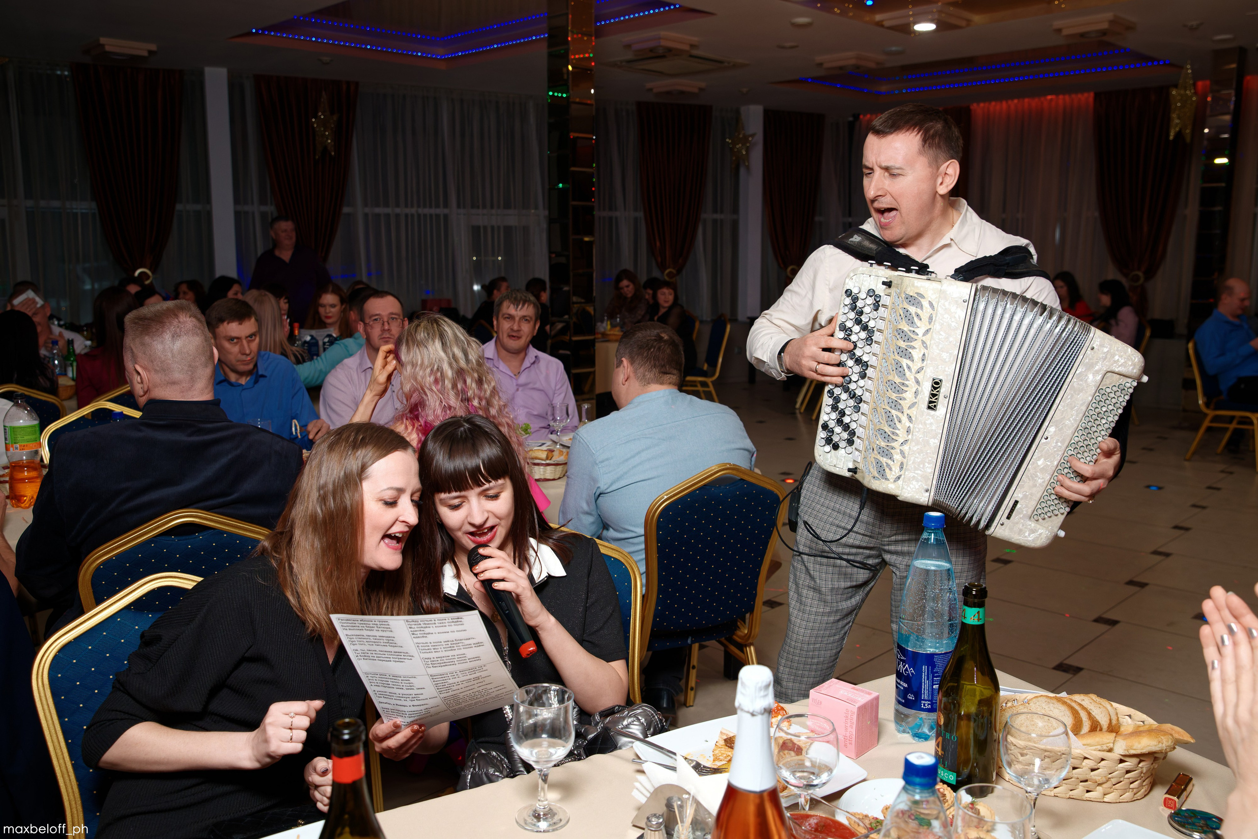 Кристалл. Семейный фотограф — Макс Белогрудов