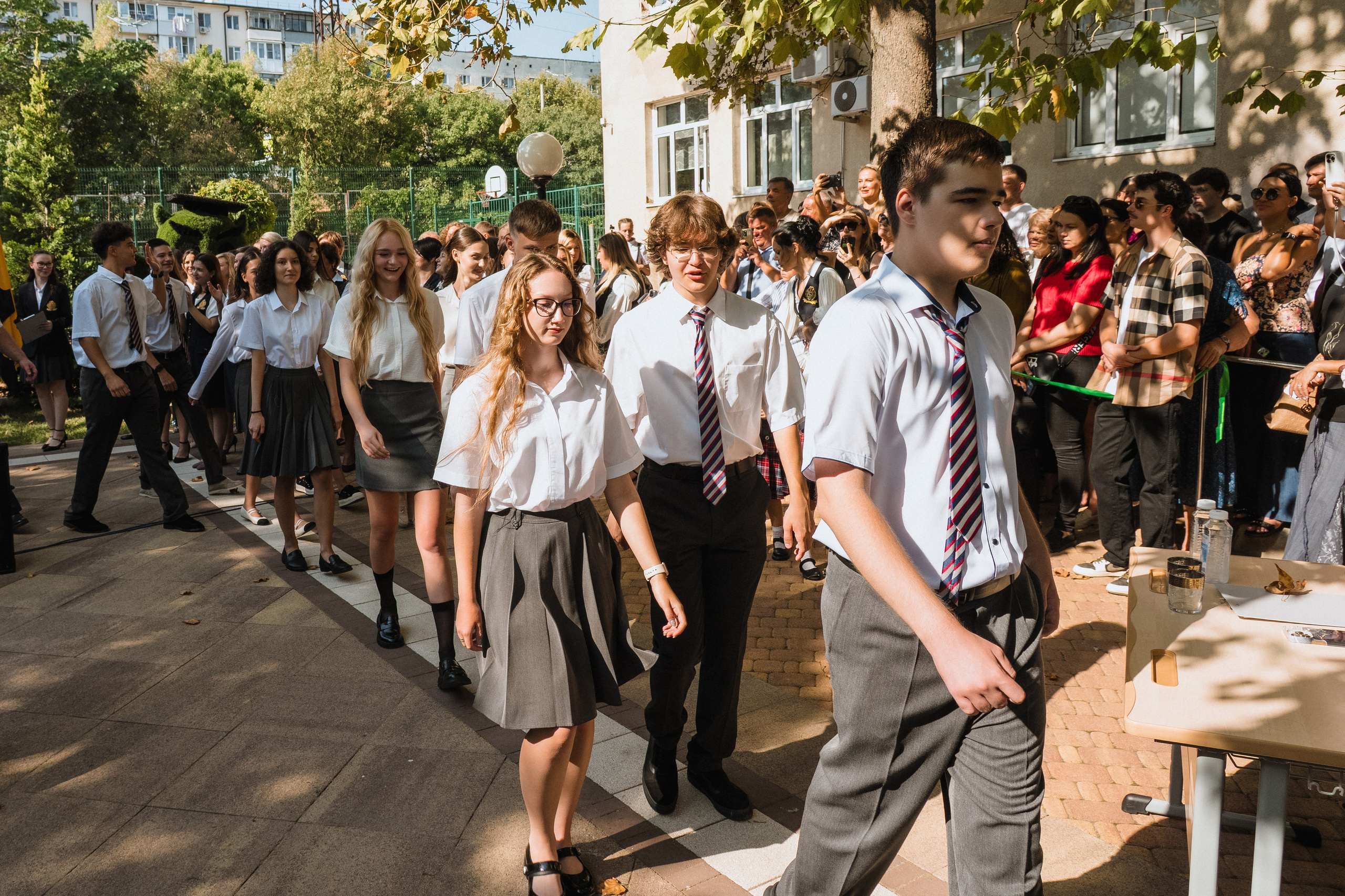 11 класс Личность. Выпускные альбомы Натальи Бутко: Новороссийск, Анапа, Геленджик