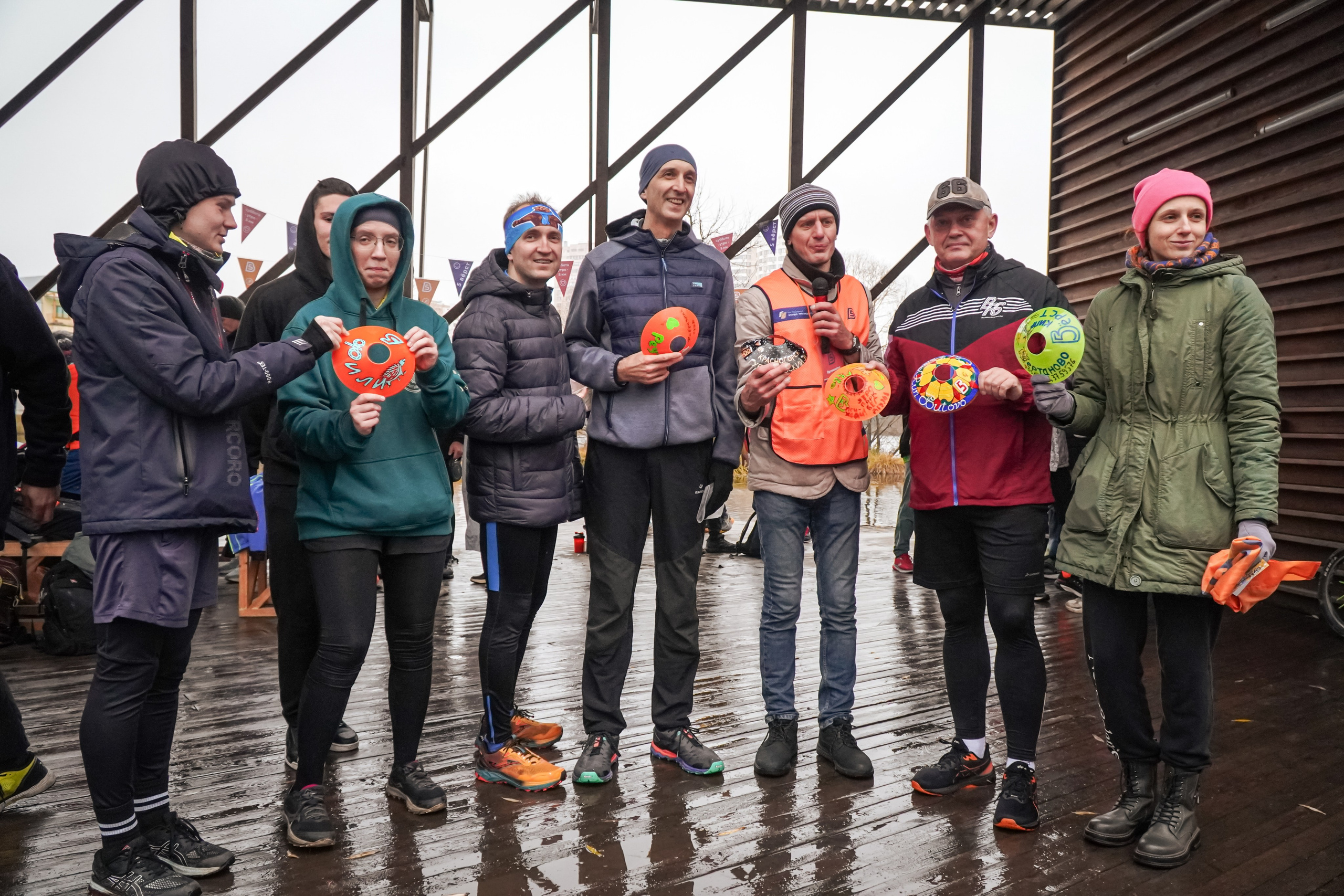 5 вёрст Реутов 16.11.2024. Роман Капилюшов. Бег. Фото. Видео. г. Люберцы