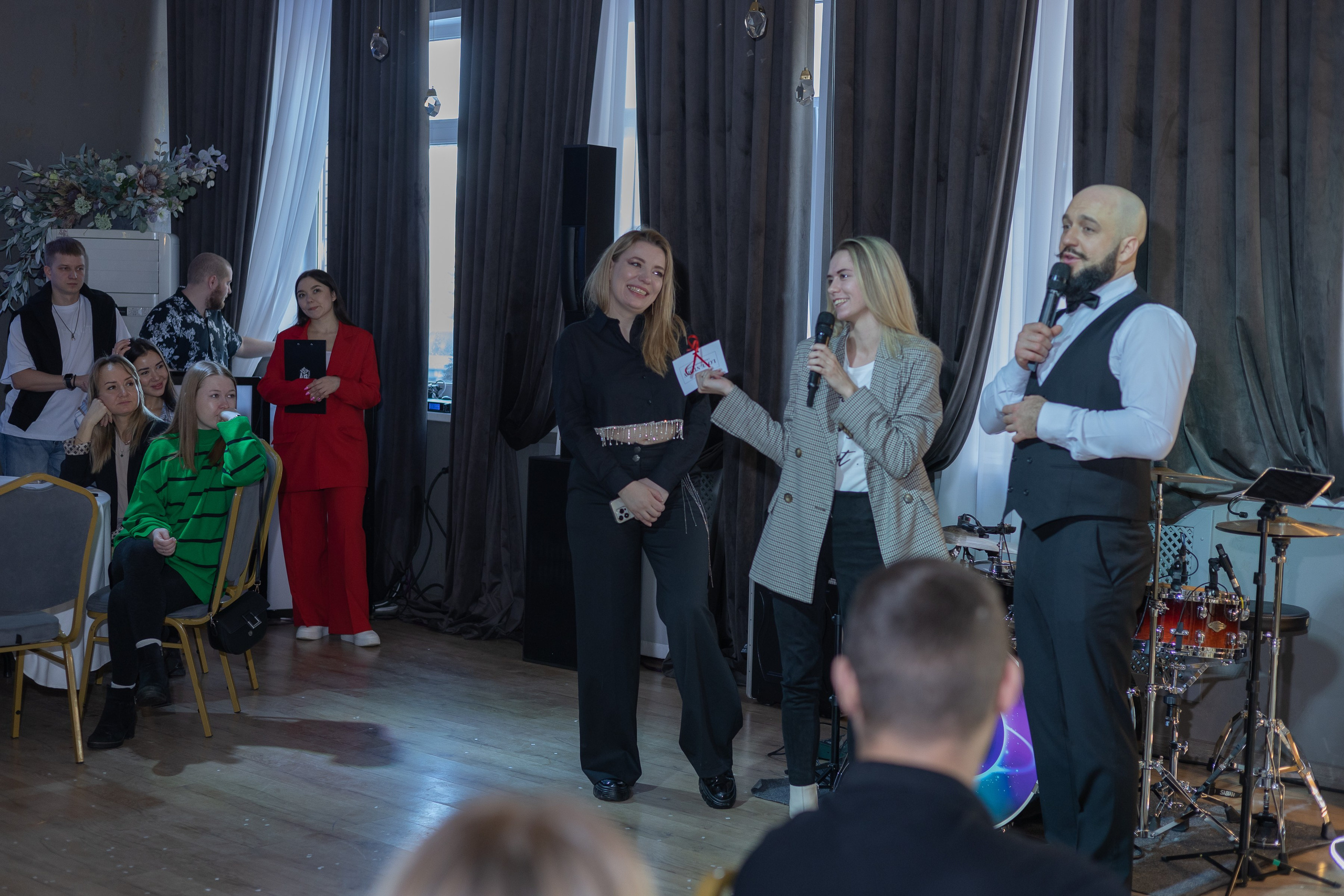 Свадебное чаепитие для молодоженов