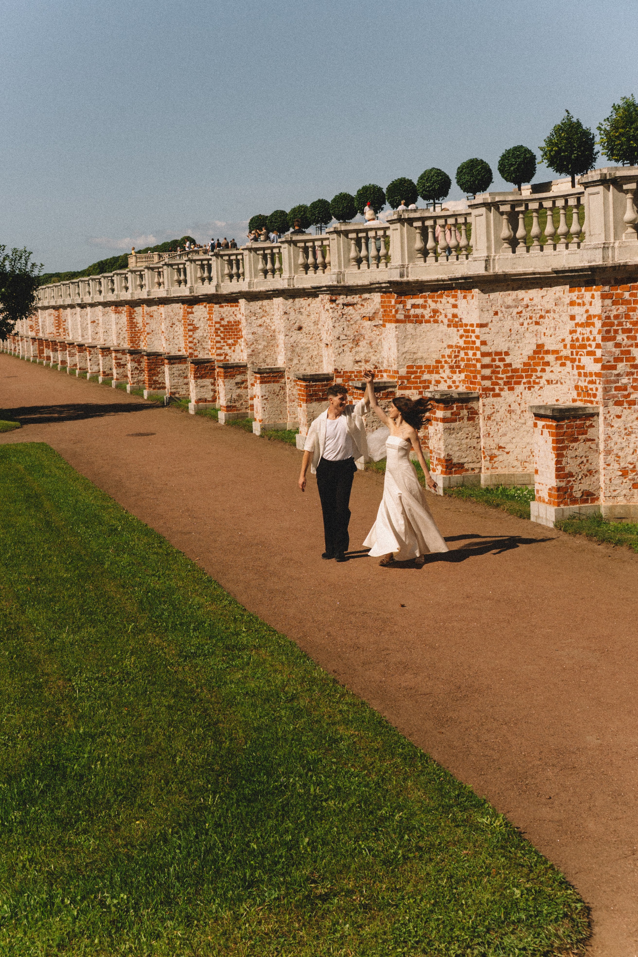 СВАДЕБНАЯ СЬЕМКА В ПЕТЕРГОФЕ И СЬЕМКА РЕПОРТАЖА В ЗАГСЕ ПЕТЕРГОФА. Профессиональный фотограф, Санкт-Петербург — Виктория Богомолова