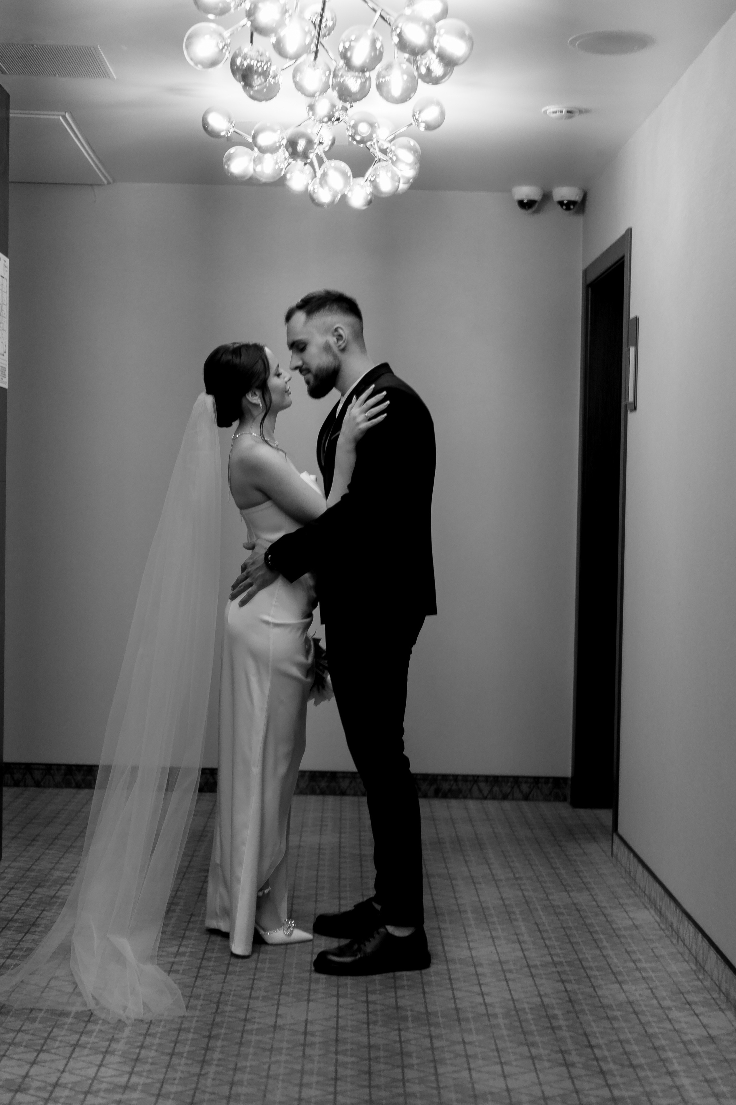 СВАДЕБНАЯ СЬЕМКА СБОРОВ ЖЕНИХА И НЕВЕСТЫ В ОТЕЛЕ И ТАКЖЕ ФОТОСЕССИИЯ В ОТЕЛЕЕ МЕГАПОЛИС БРЯНСК. Профессиональный фотограф, Санкт-Петербург — Виктория Богомолова