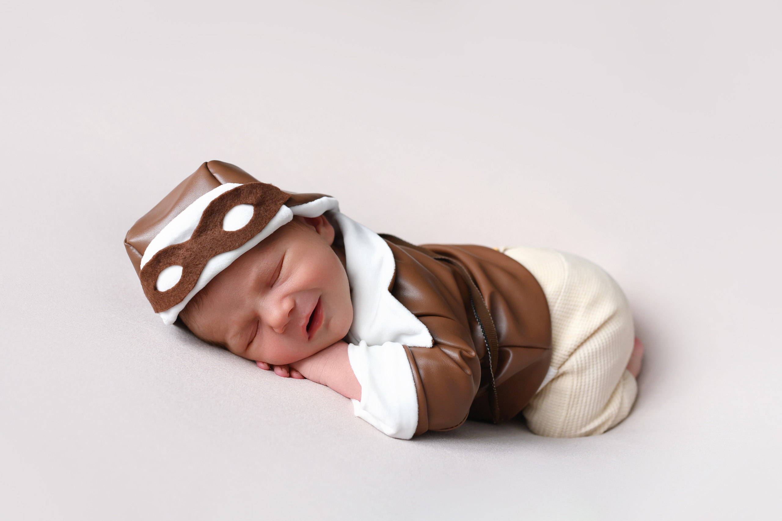 Фотограф новорожденных Абакан. Фотограф новорождённых Абакан Марина Дейнюк