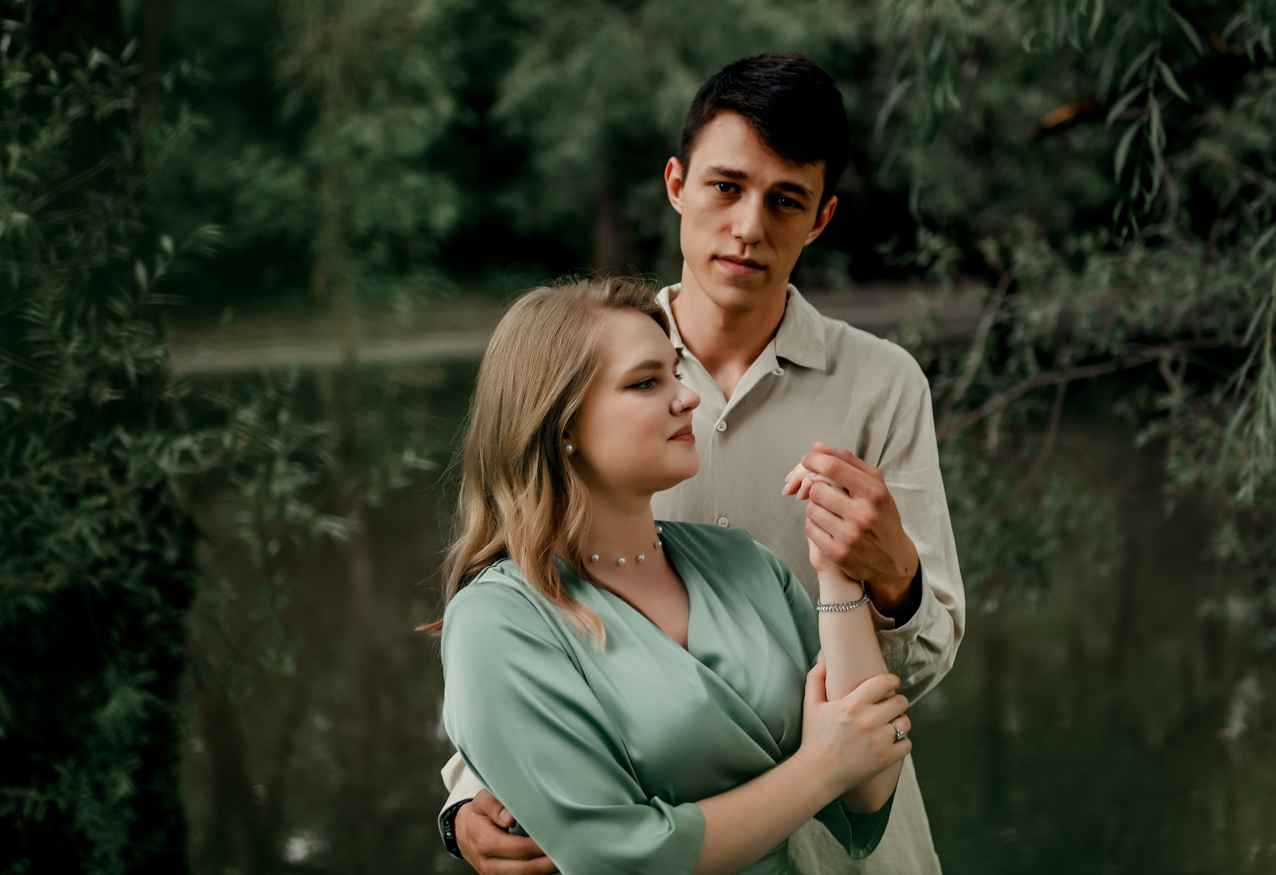 Love story прогулка вместе с песиком))). Свадебный, семейный, детский, контент фотограф в Омске Максим Ильин