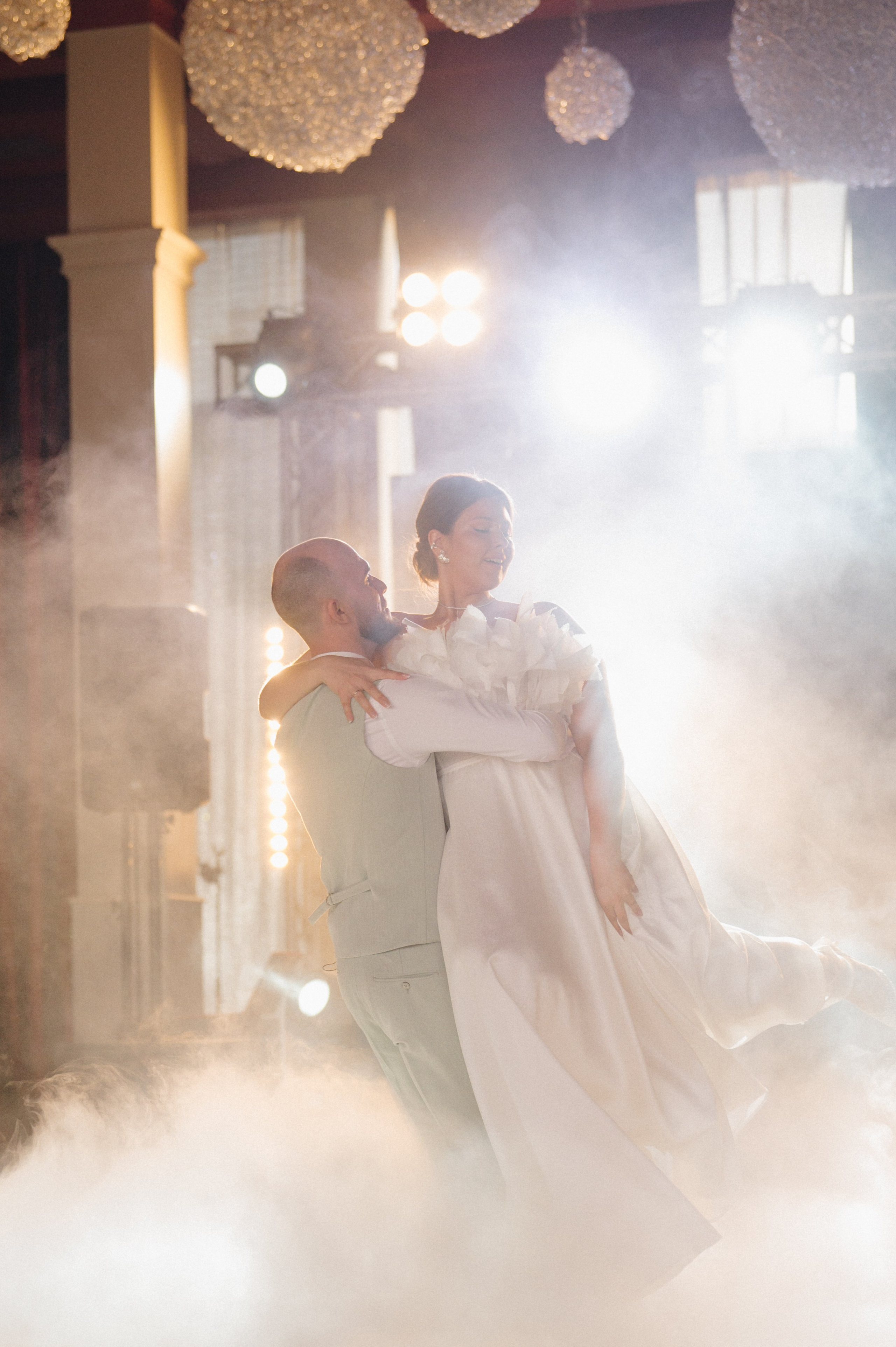 Елизавета и Роман. Репортажный и свадебный фотограф в Сургуте