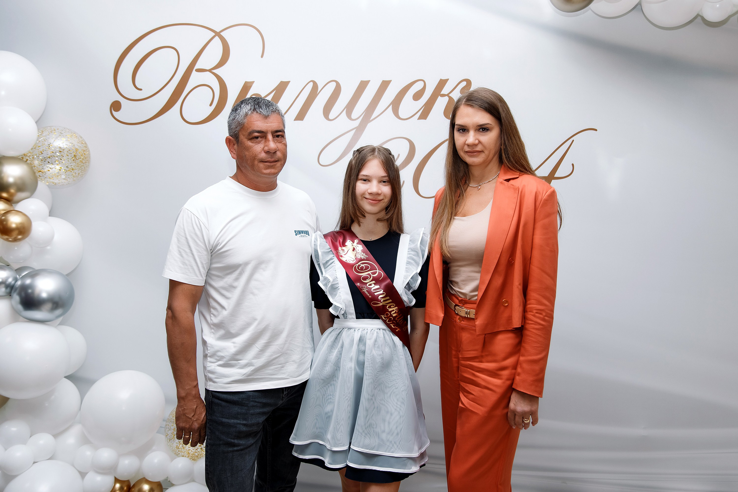 11 класс Последний звонок. Фотограф Любовь Корниенко, Примоский край